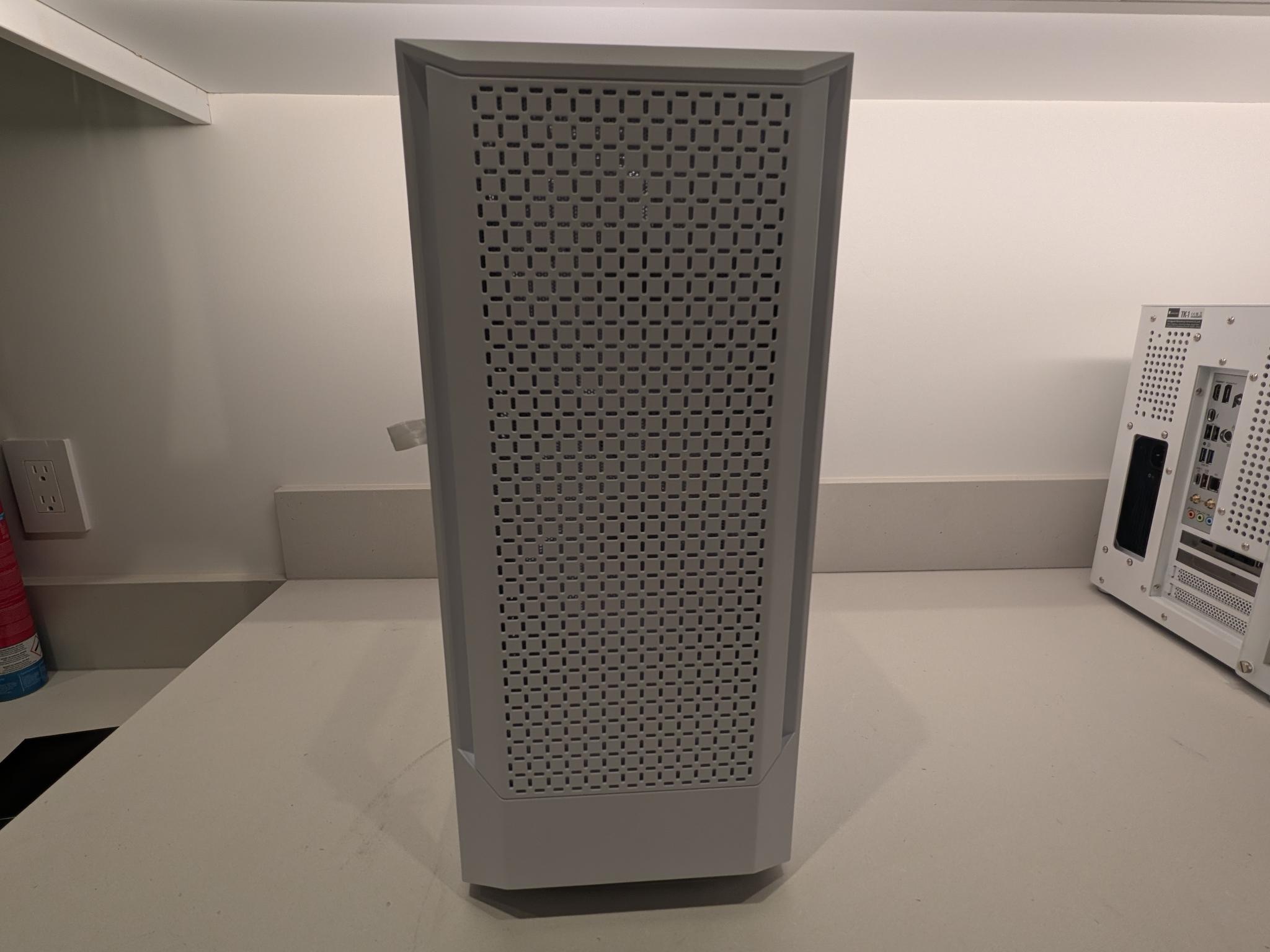 1440p Blizzard - Ryzen 7 7700, RX 9060 XT 16GB, 32 GB DDR5, 2 TB Gen 4 NVME, RGB