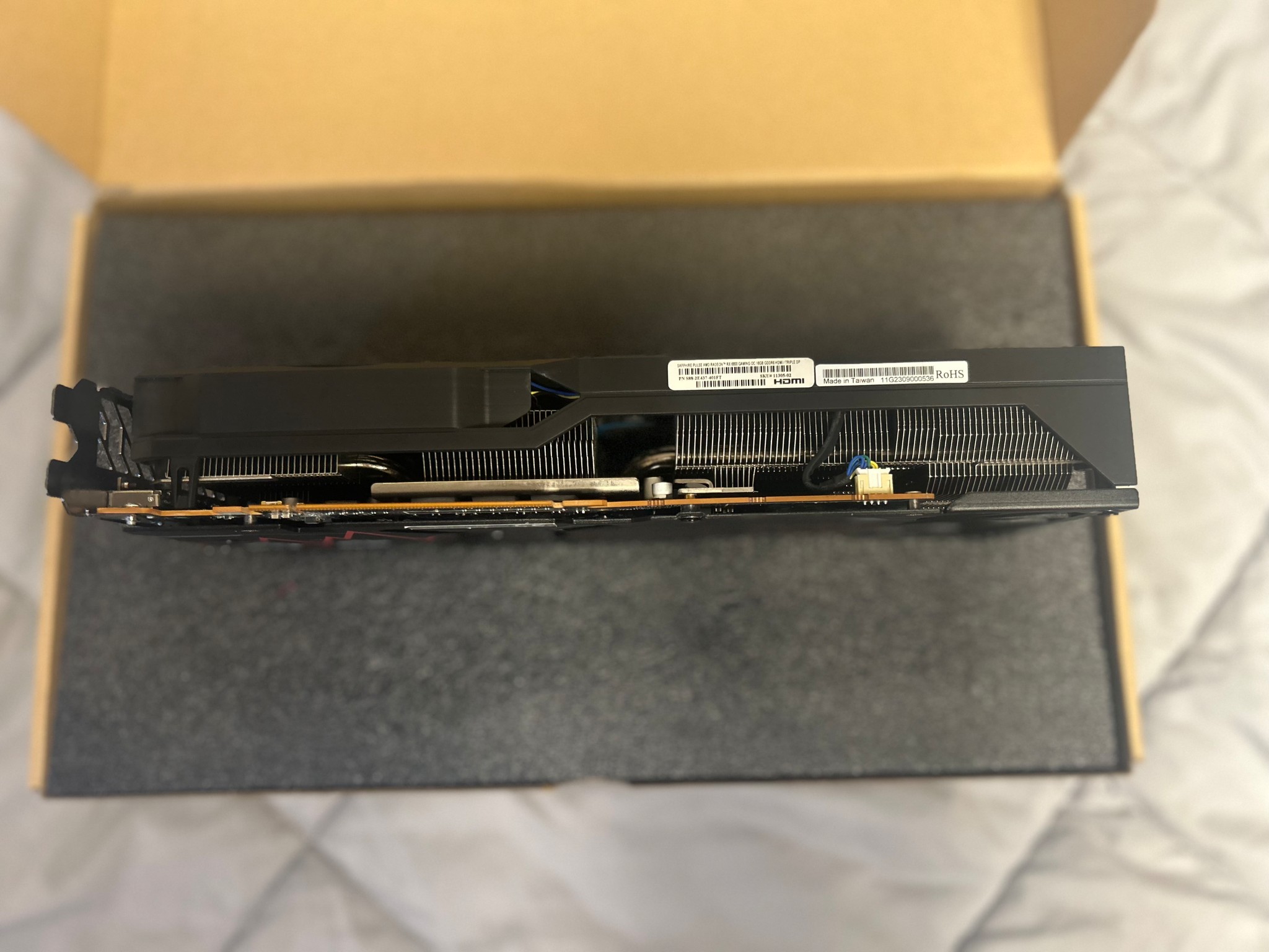 Sapphire Pulse AMD Radeon RX 6800 PCIe 4.0 Gaming Graphics Card with 16GB GDDR6