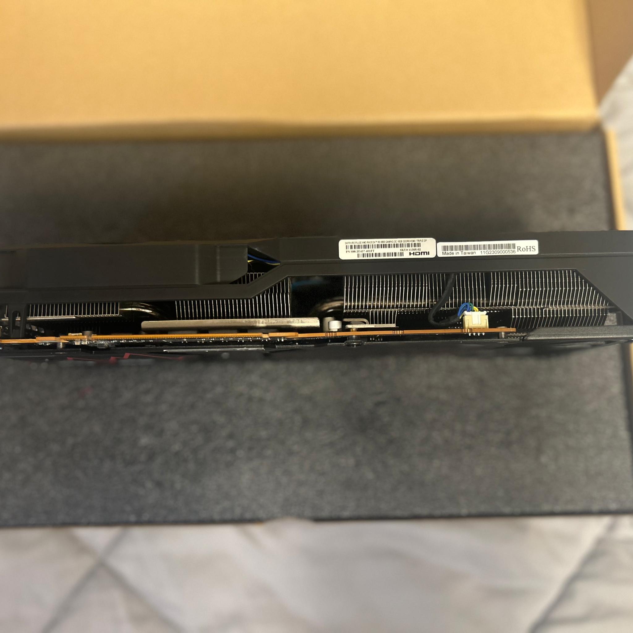 Sapphire Pulse AMD Radeon RX 6800 PCIe 4.0 Gaming Graphics Card with 16GB GDDR6