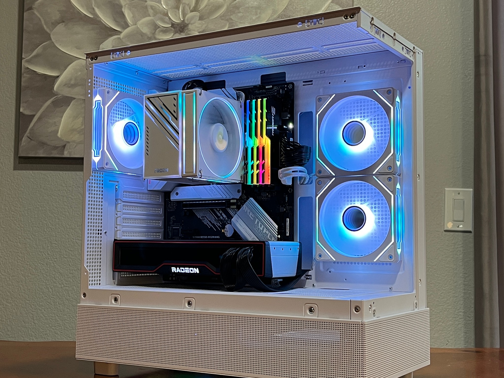 SAPPHIRE RX 6800 XT 16GB, Ryzen 7 5800X, 32GB 3200MHz | White RGB Gaming Computer/PC
