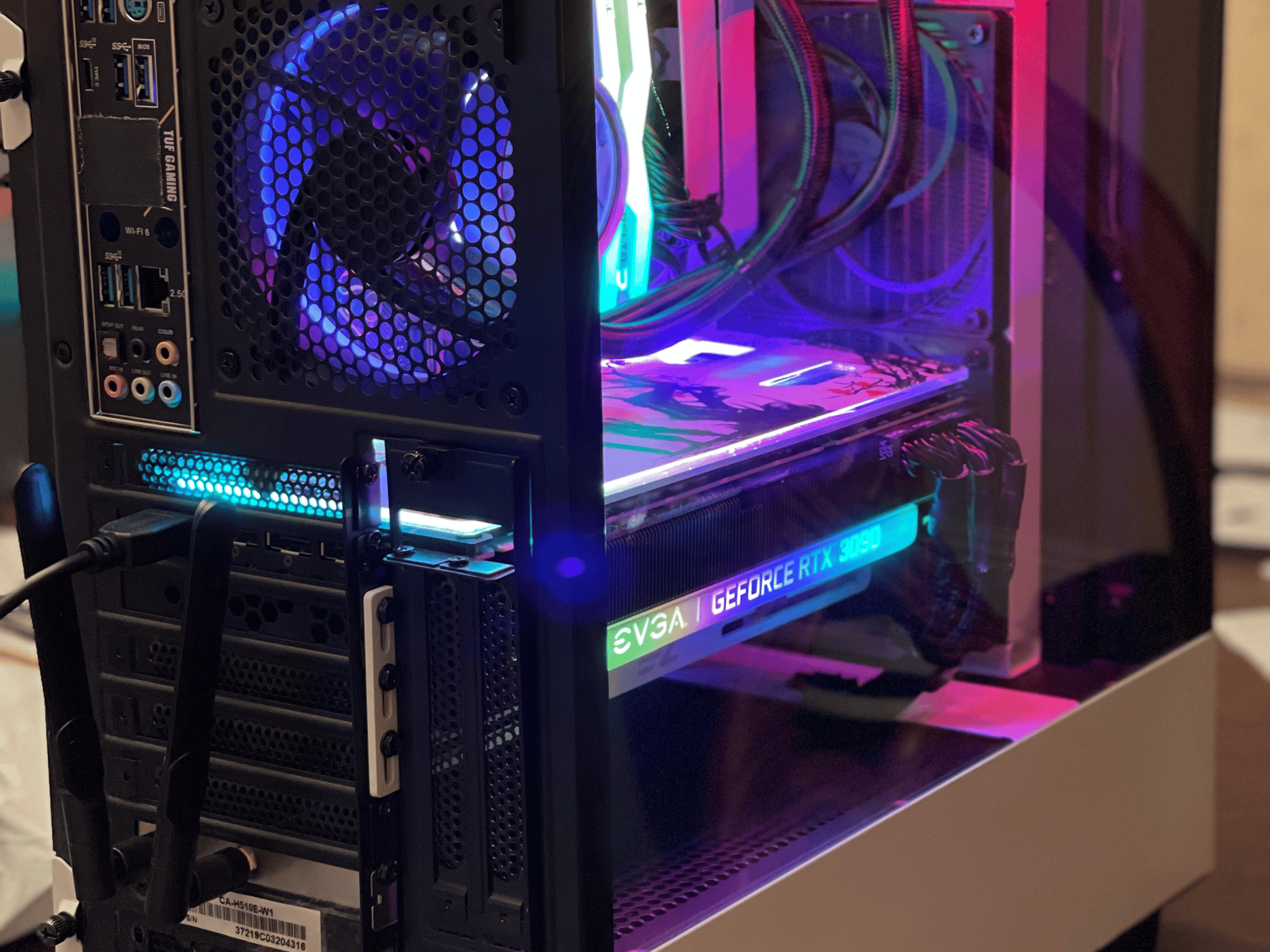 Ex-Soldier: RTX 3090, 5800X3D, 32GB, 1.5TB nvMe, X570, 850W Gold, WiFi 6E