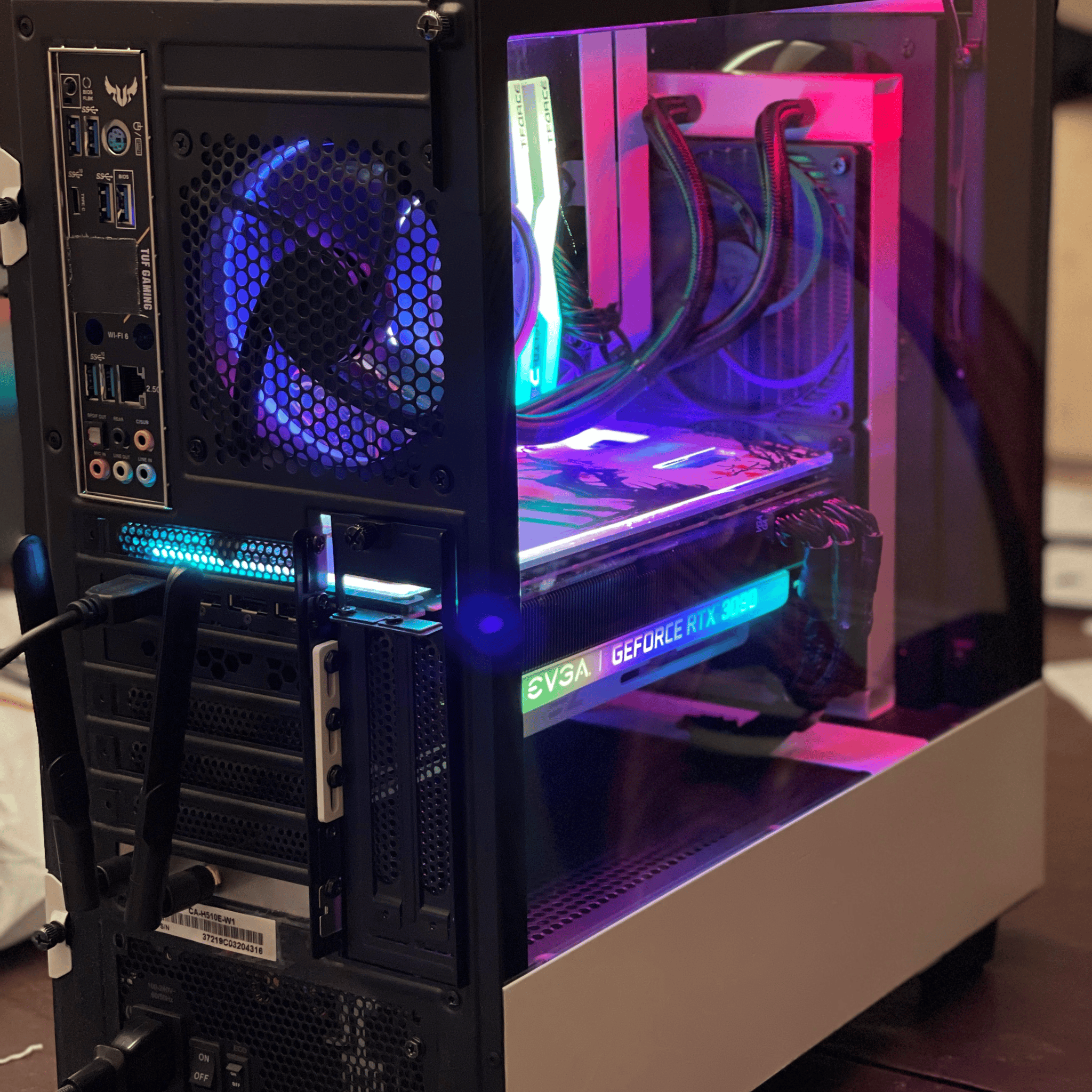 Ex-Soldier: RTX 3090, 5800X3D, 32GB, 1.5TB nvMe, X570, 850W Gold, WiFi 6E