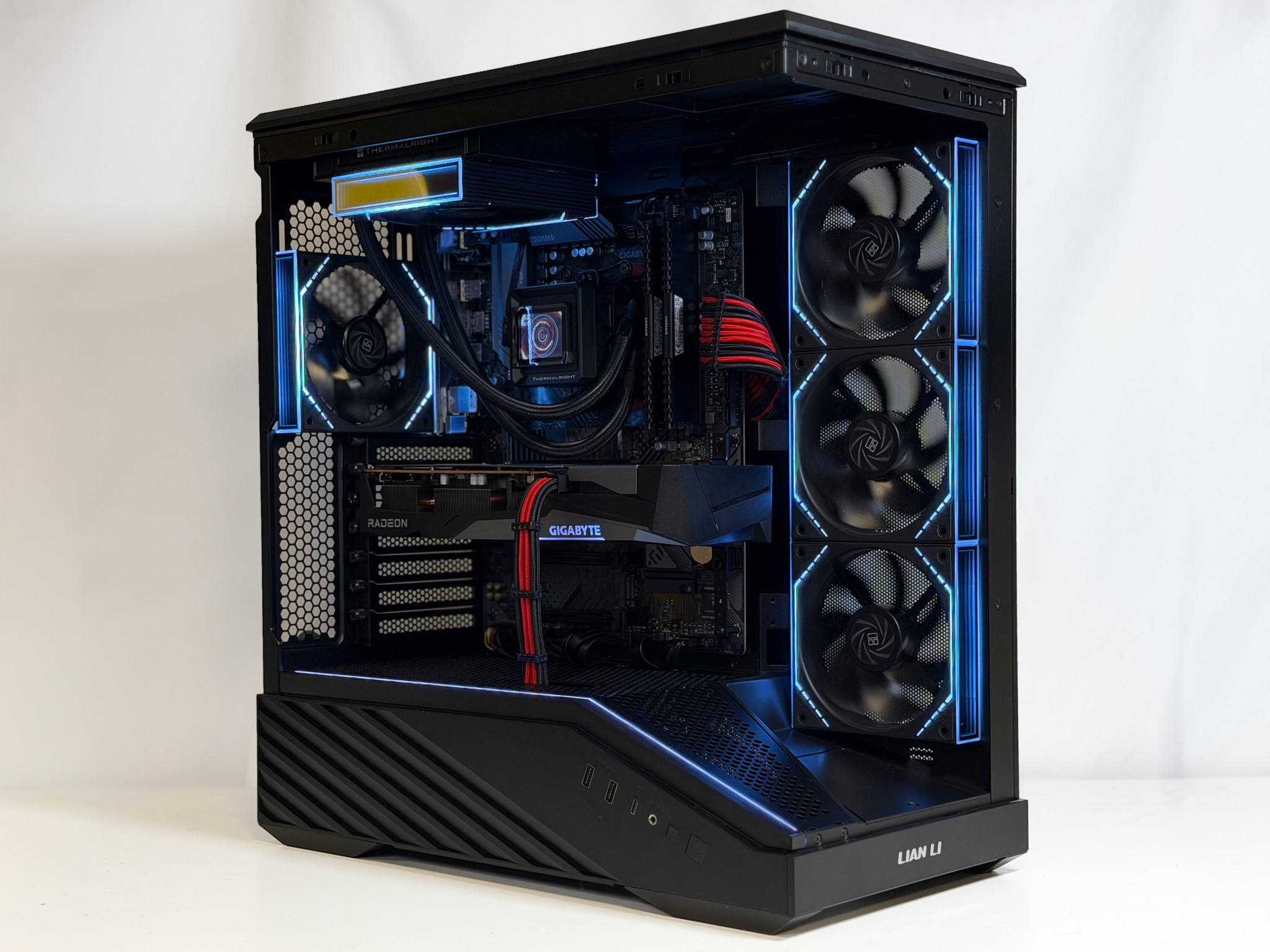 1080p Gaming - RX 6600 XT | Ryzen 5 5500 | 512GB SSD | 16GB DDR4