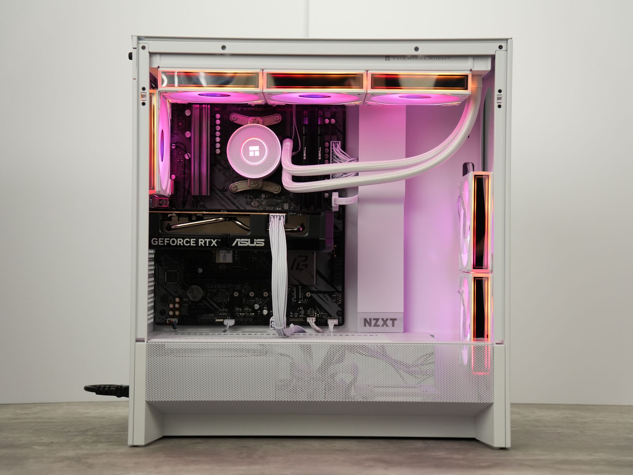 Gaming PC | RTX 5060 | RYZEN 7 5700 | 32GB RAM | 1TB SSD | WINDOWS 11 | WIFI & BT