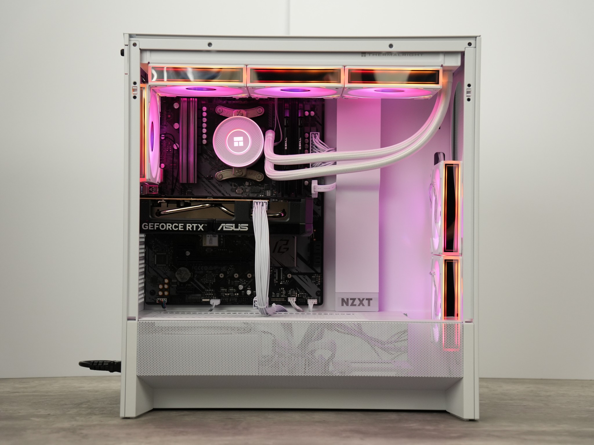 Gaming PC | RTX 5060 | RYZEN 7 5700 | 32GB RAM | 1TB SSD | WINDOWS 11 | WIFI & BT
