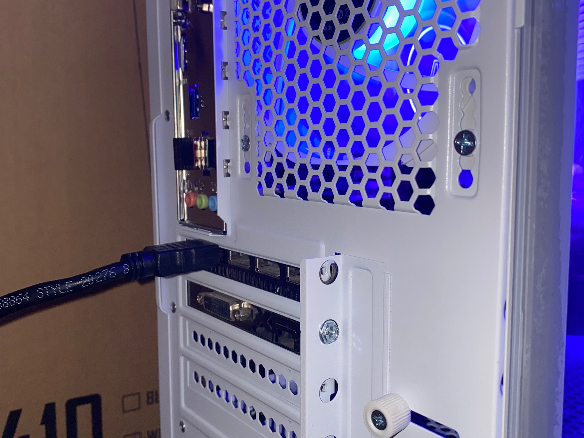 High Performance | I5-10400f| RX590| 16GB Corsair DDR4 (RGB) Ram| 512GB NVMe SSD +  3TB HDD