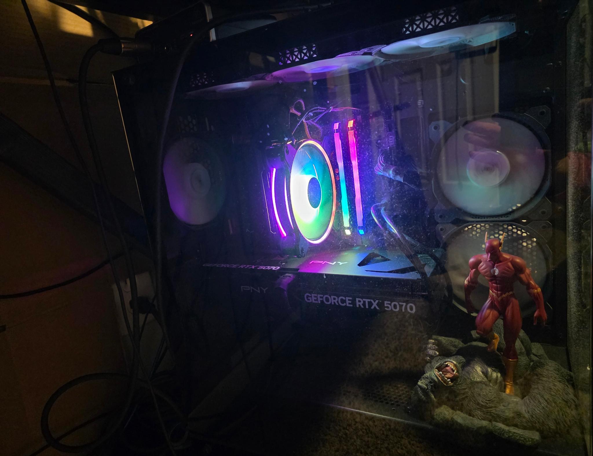 RTX 5070 12GB | i7-10700 | 32GB RAM