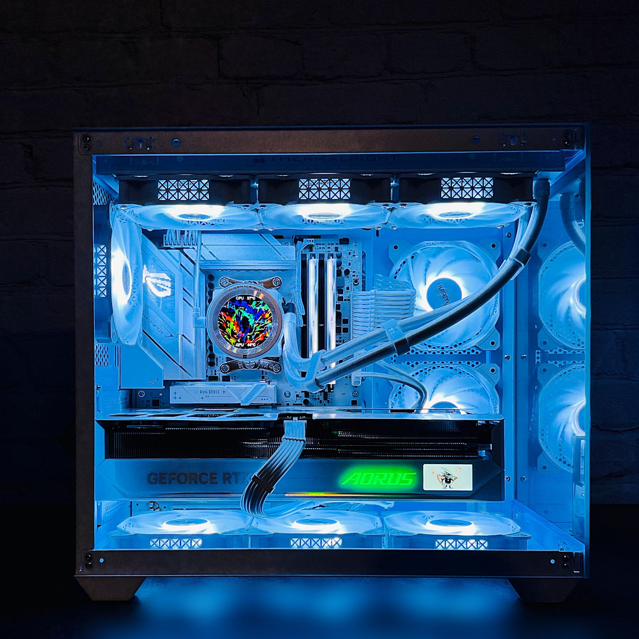 5080 AORUS MASTER ICE 9800X3D 32GB DDR5 2TB M.2 WIFI 7 Win 11 Pro