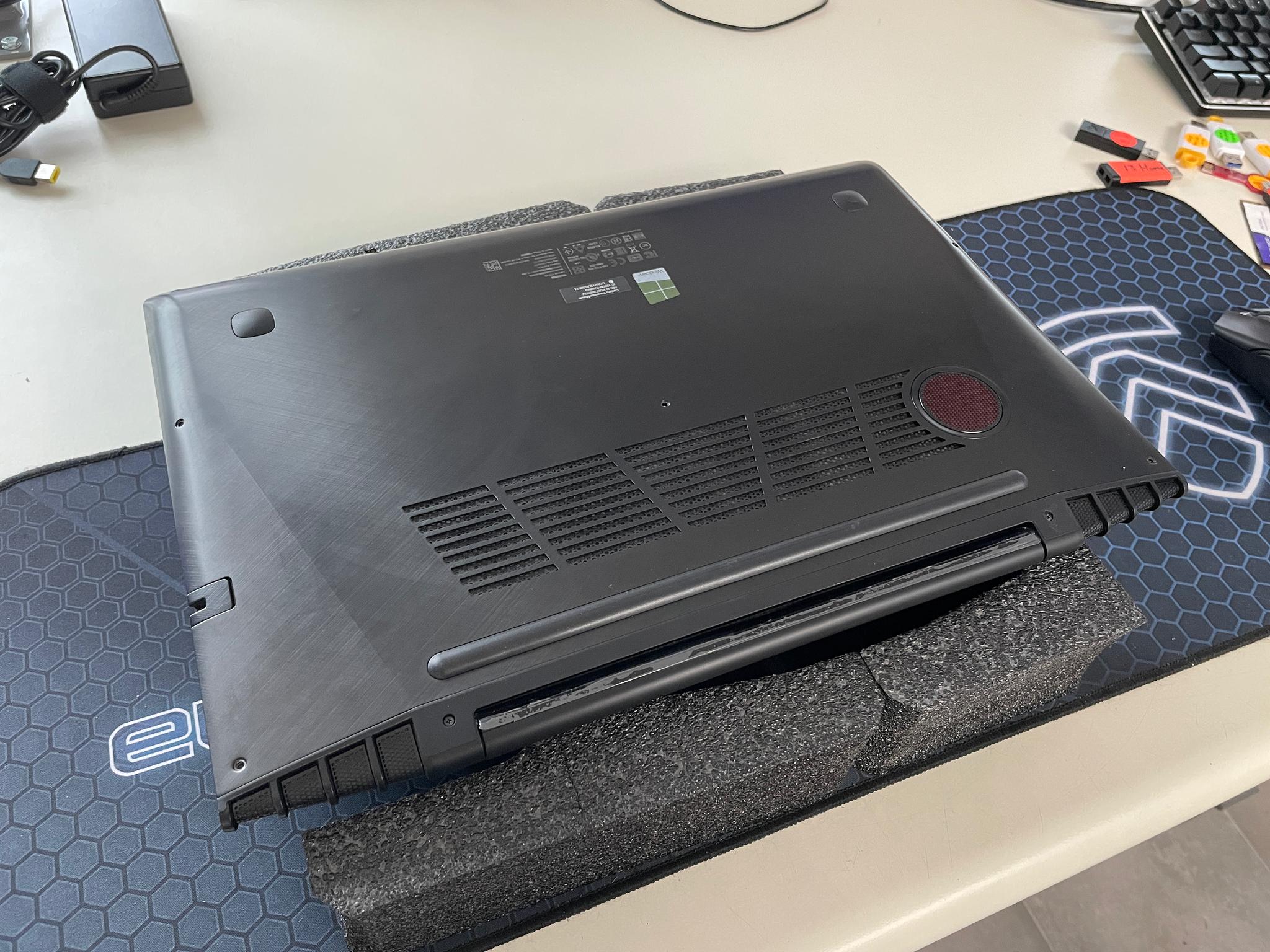 Lenovo Y50-70 Laptop