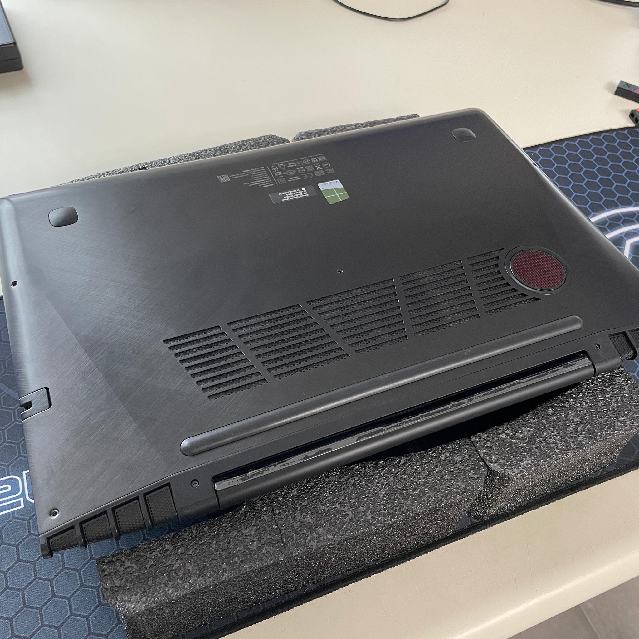 Lenovo Y50-70 Laptop