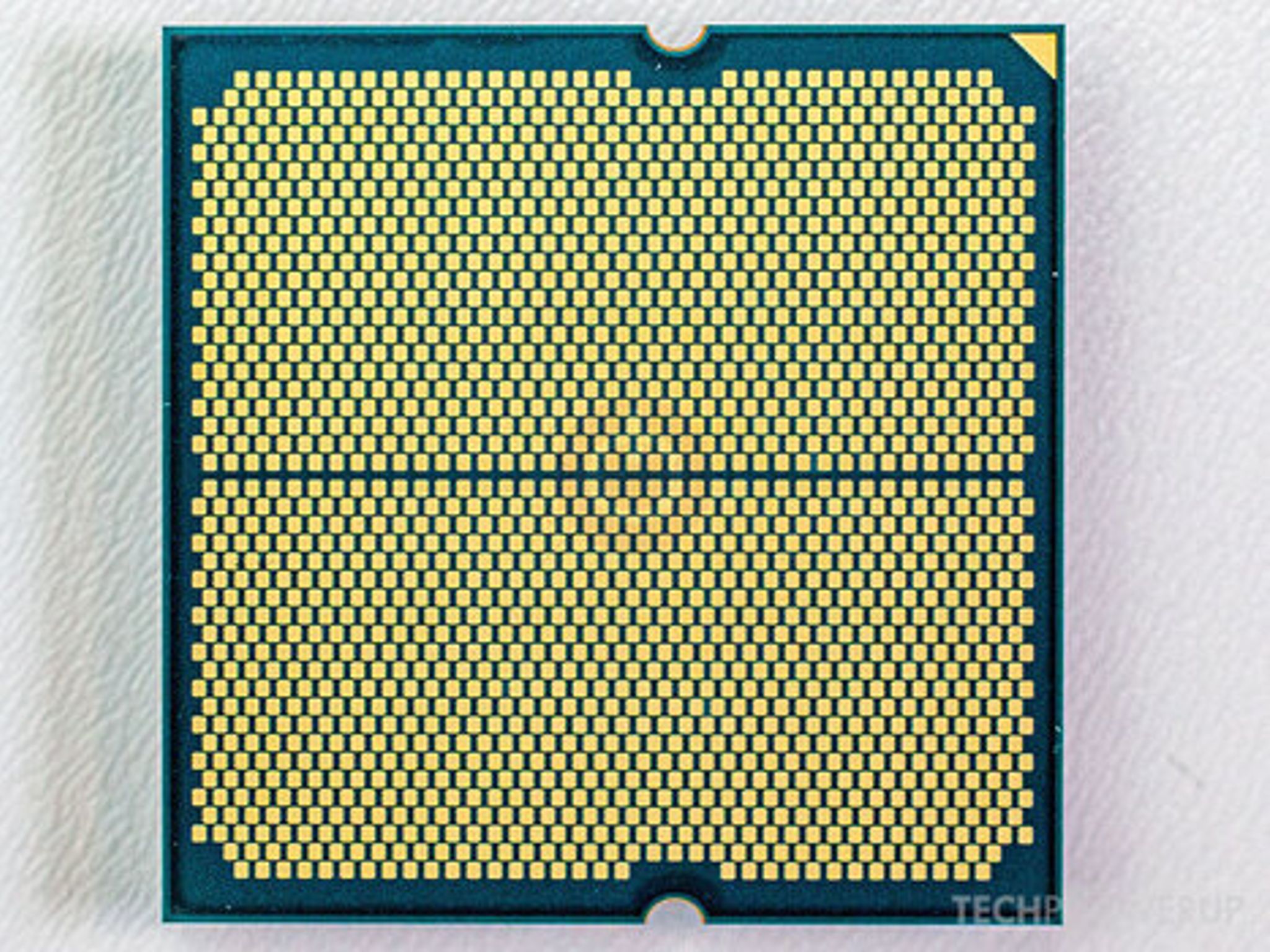 AMD Ryzen 7 7800X3D