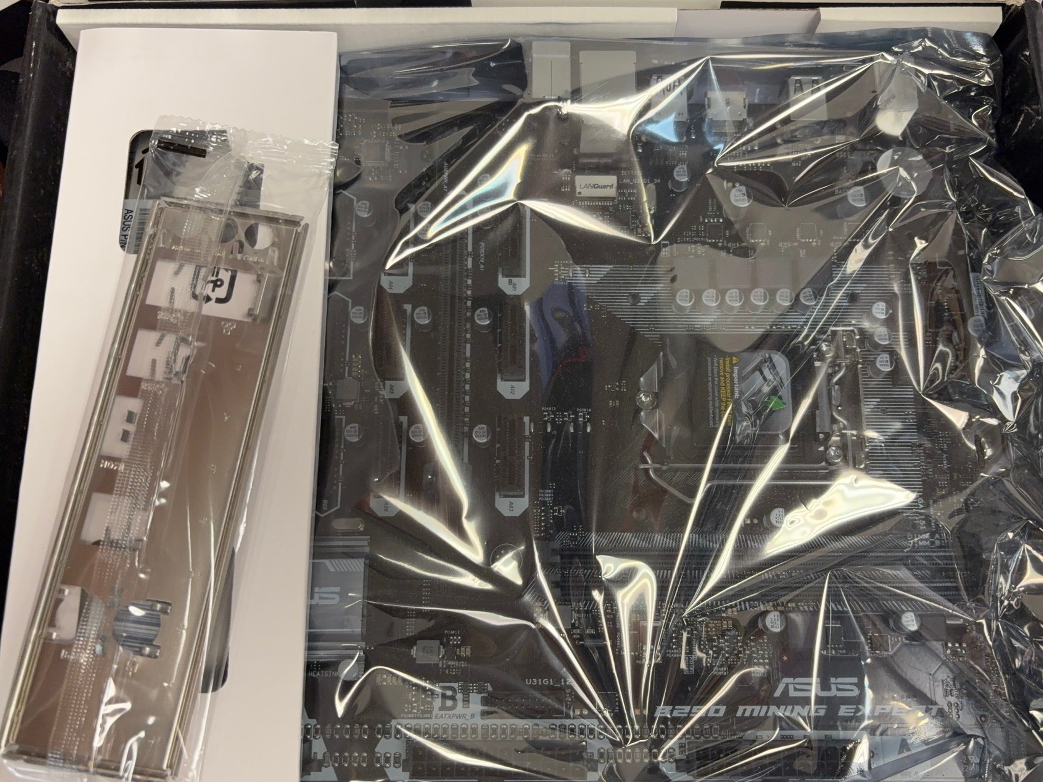 ASUS B250 MINING EXPERT INTEL MOTHERBOARD