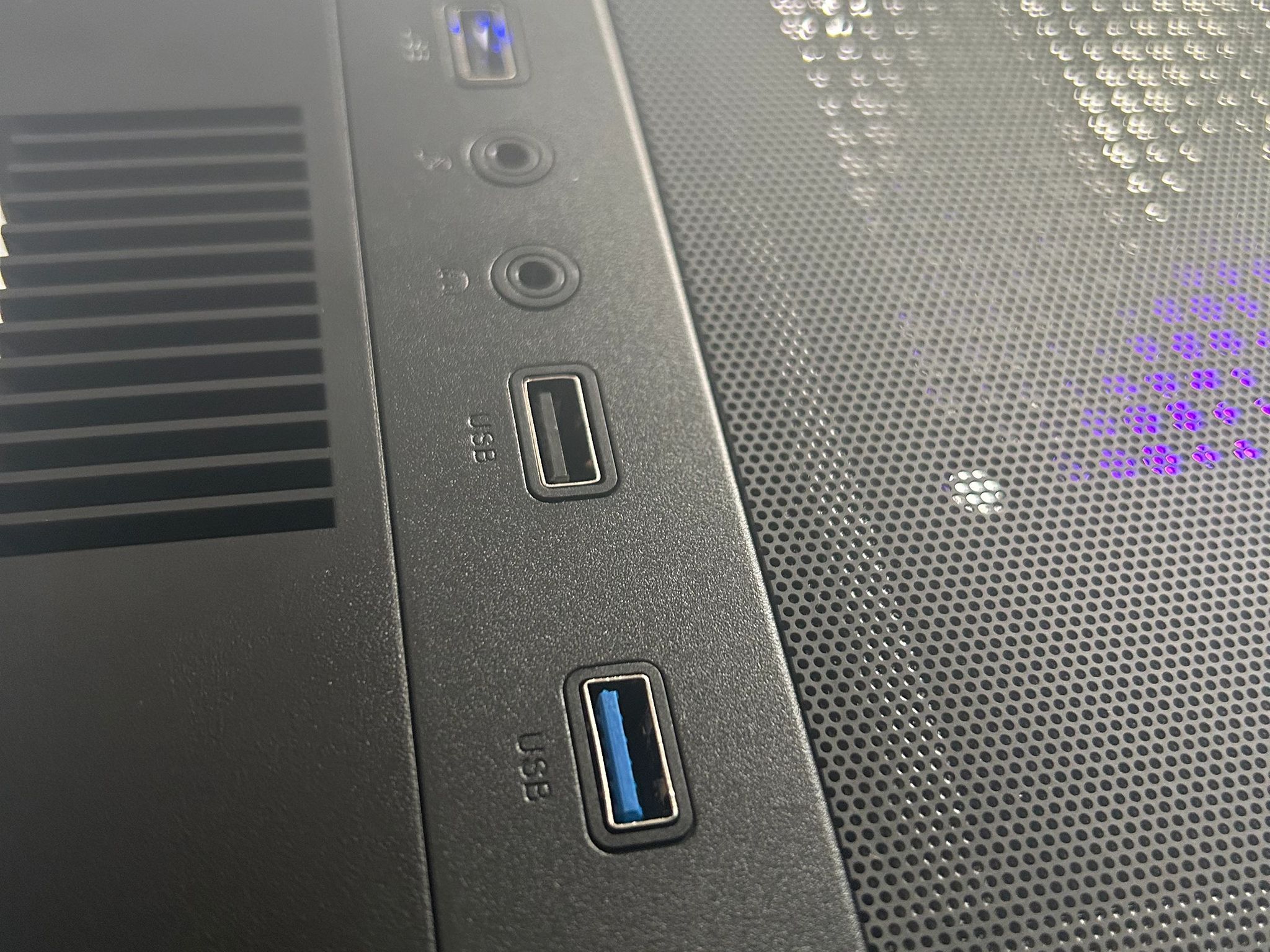 Compact RGB Gaming PC | GTX 1070 // Intel i5 10400