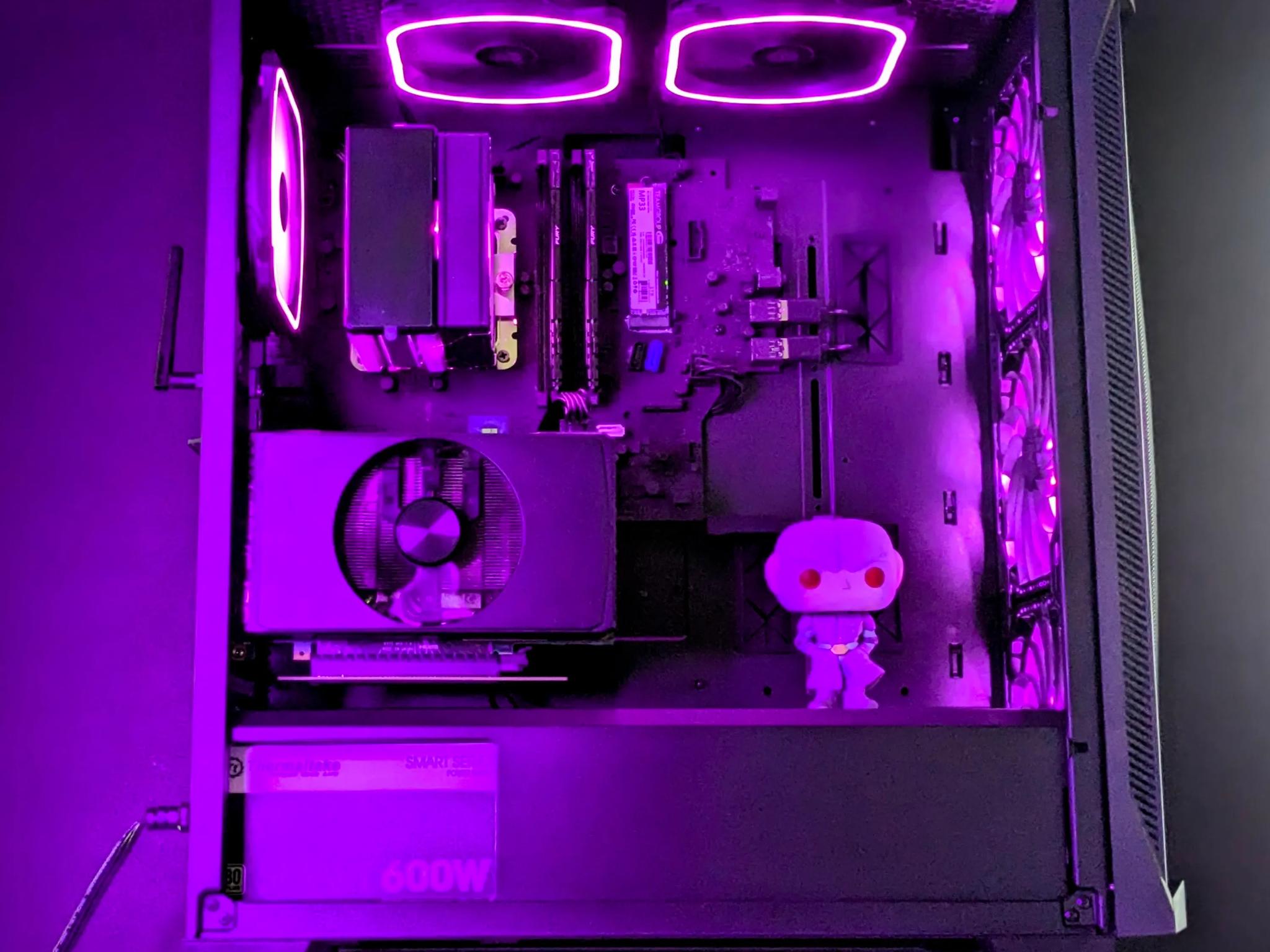 Hit (1080p Beast)🟣RTX 2060 Super⚫Intel I5-8600K@4.2GHz⚫16GB FURY/DDR4⚫1TB PCIE Gen3x4 SSD⚫Windows 11