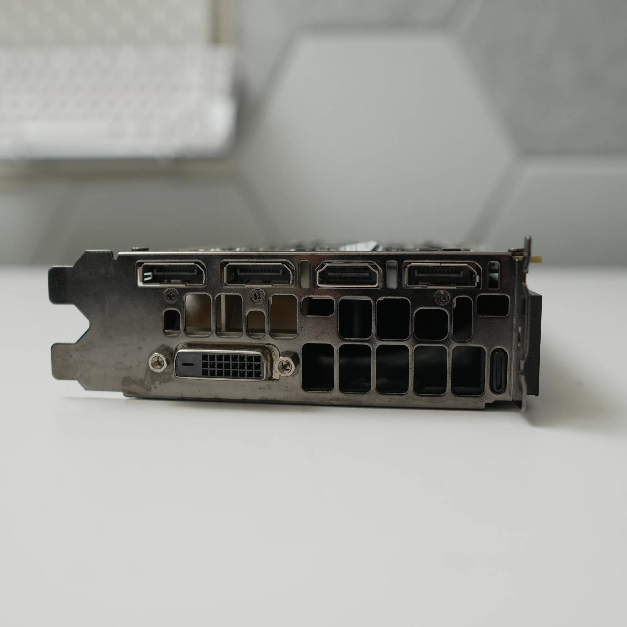 EVGA GTX 1060 3GB