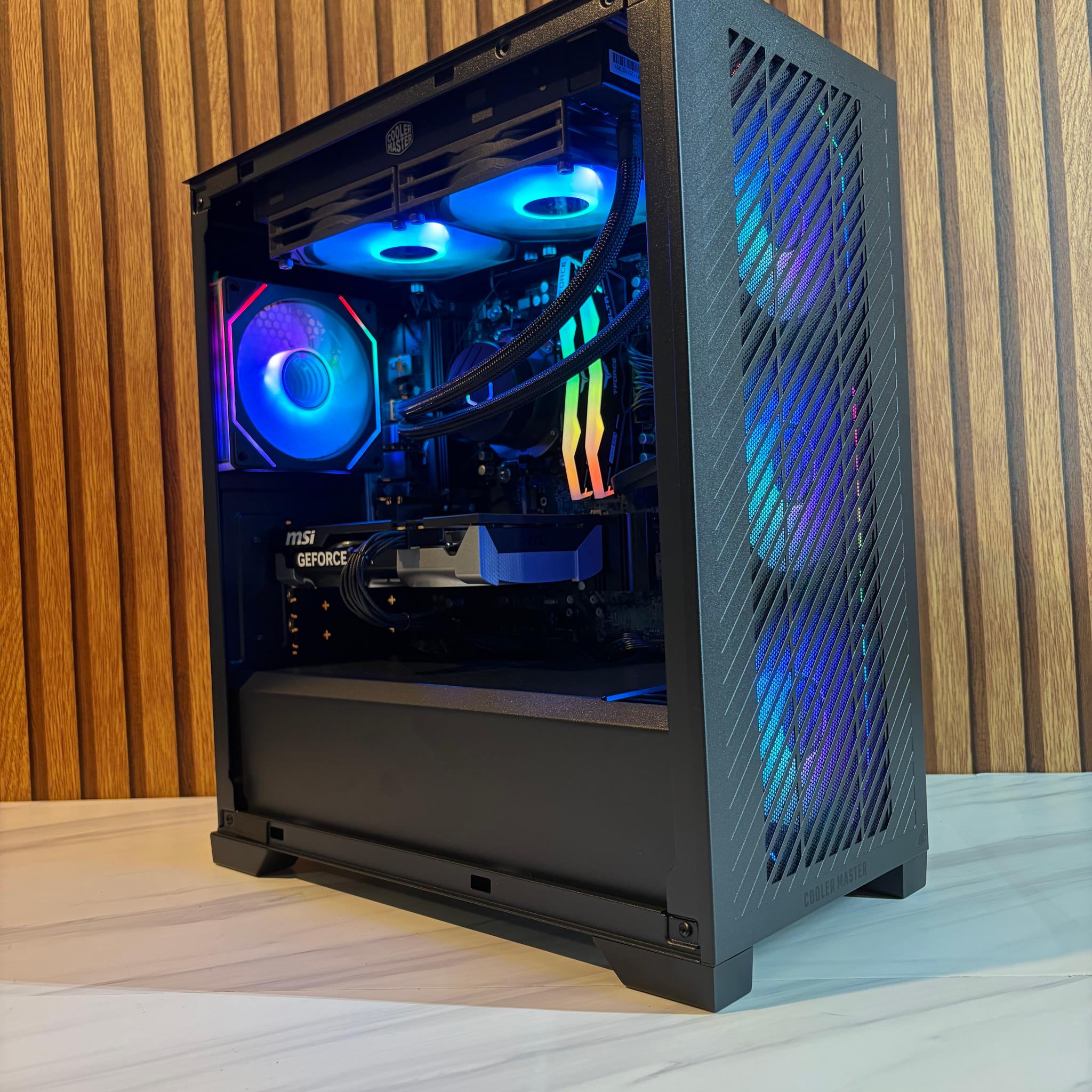 RTX 5060 | RYZEN 5 8400F | 16GB DDR5 | 1TB SSD | 650W | 240MM