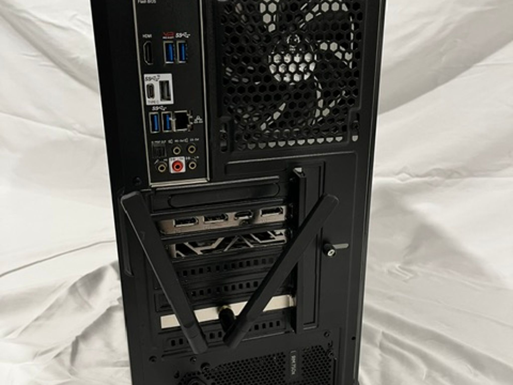GeForce RTX 2070 Super Custom Gaming PC - Ryzen 7 3700X, 32GB, 3TB (2SSD +1HDD), WiFi 6