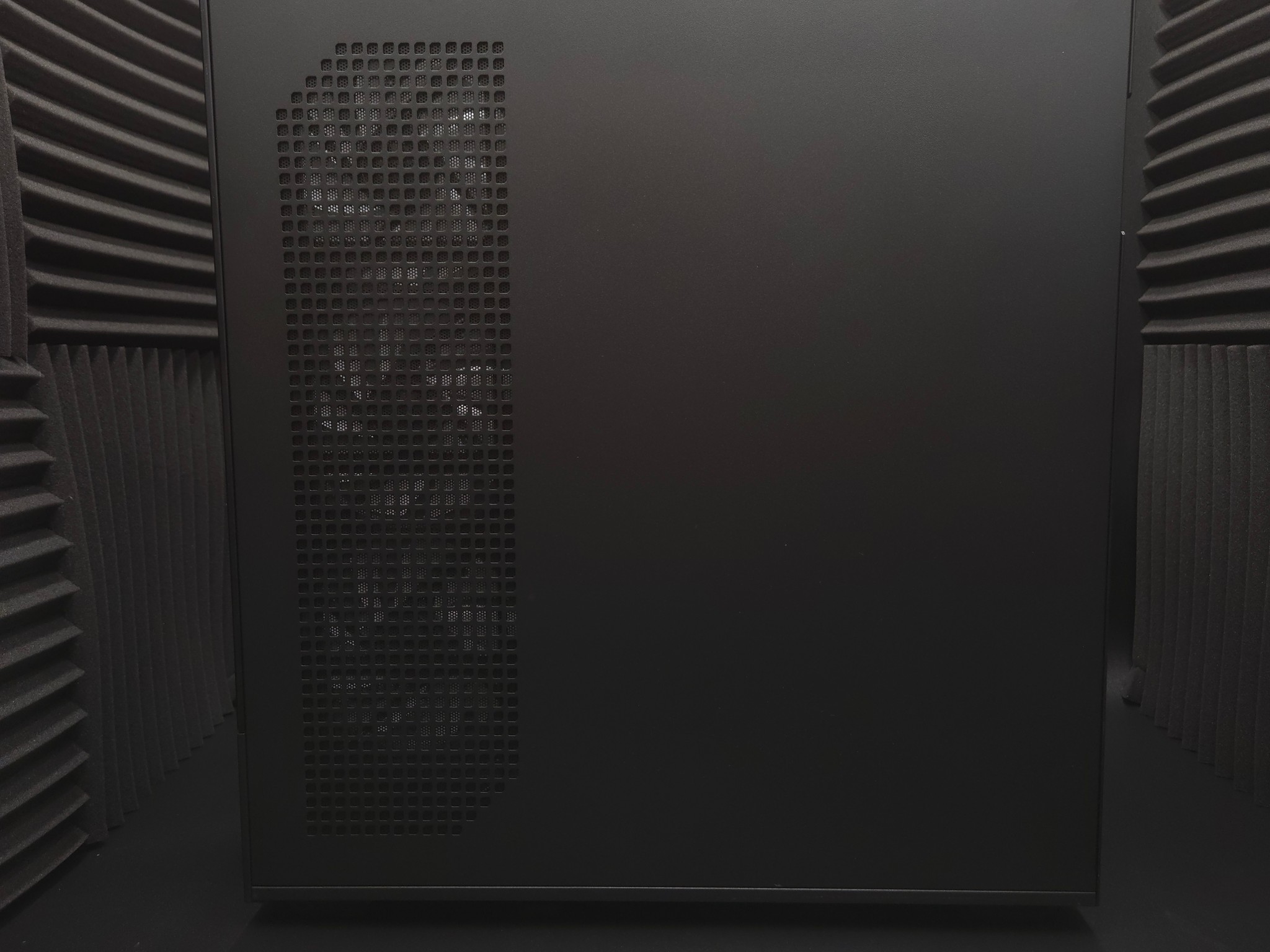 iBUYPOWER Element Gaming PC | RTX 5060 | Ryzen 7 8700F | 32GB DDR5