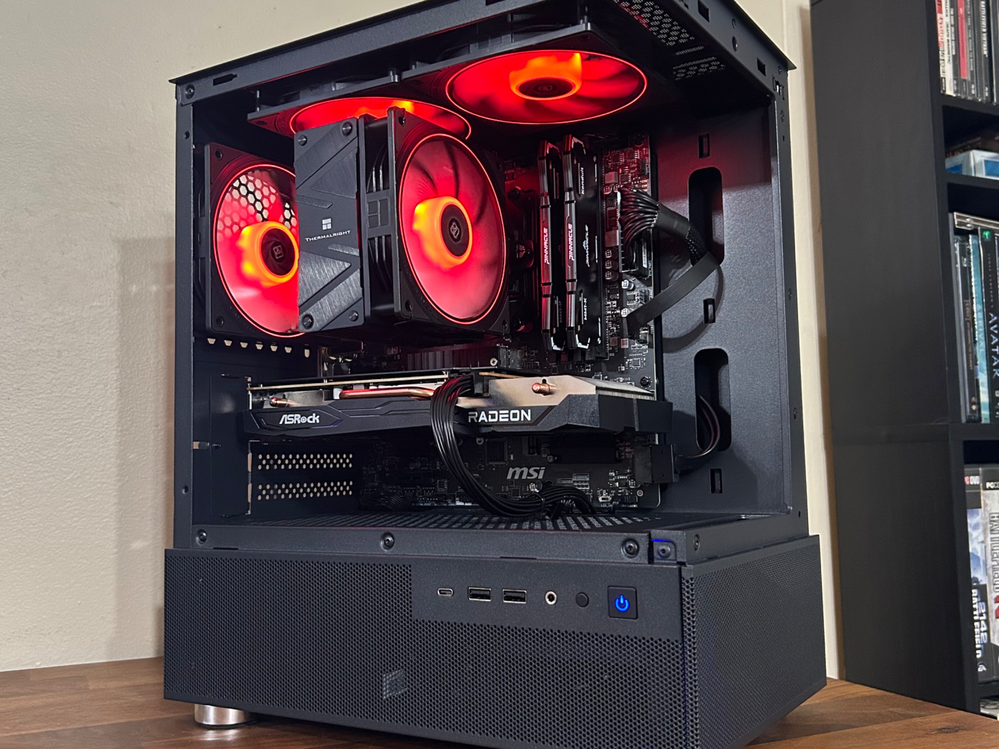 RX 6650XT | Ryzen 5 5500 | 16GB DDR4 | 1TB SSD | The Dark Officer RX