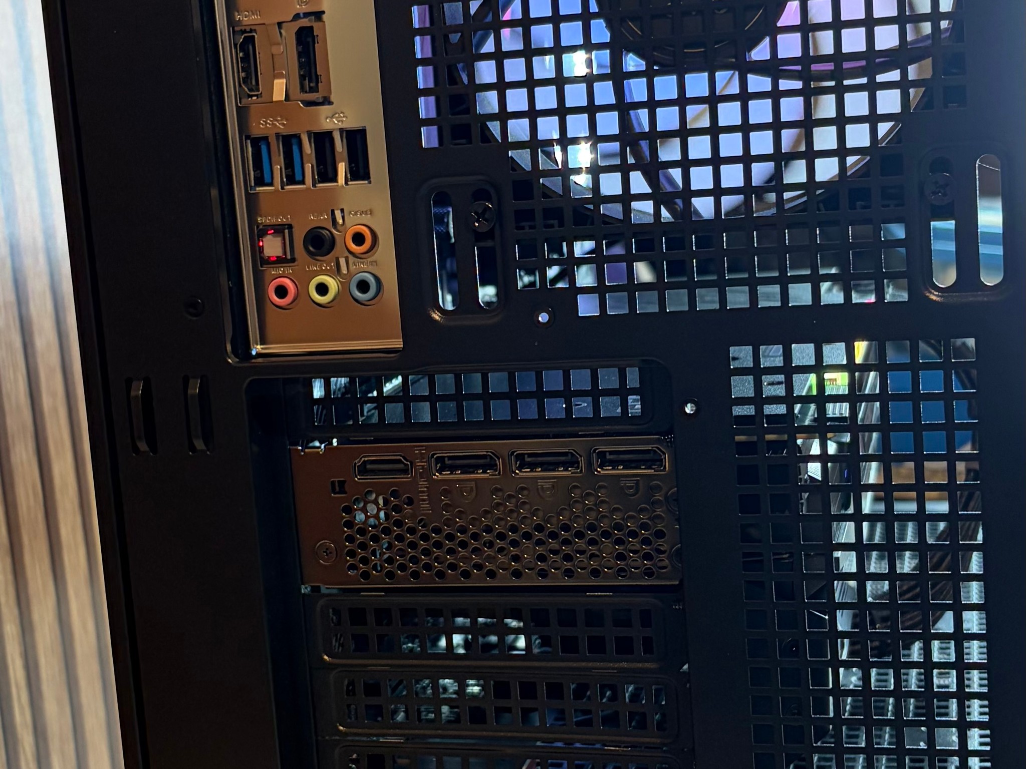 RTX 3090 24GB | RYZEN 7 5800X | 64GB DDR4 | 1TB NVME SSD | 360MM AIO | 750W