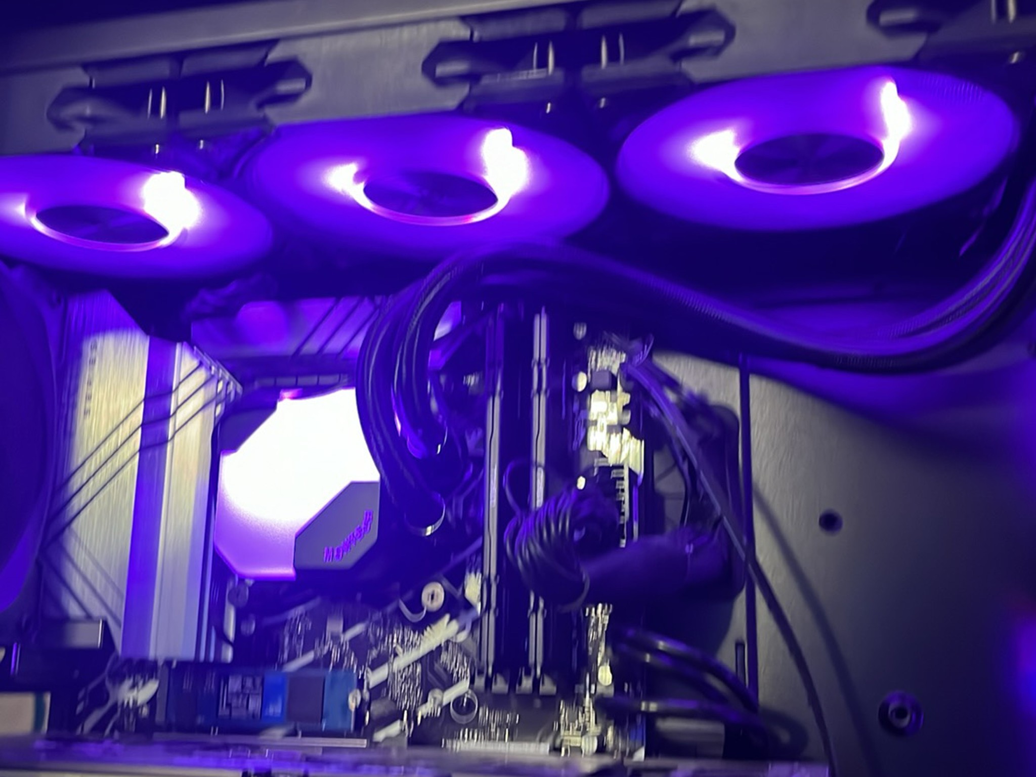 Intel core I7 1400K with a Nvidia 4070ti