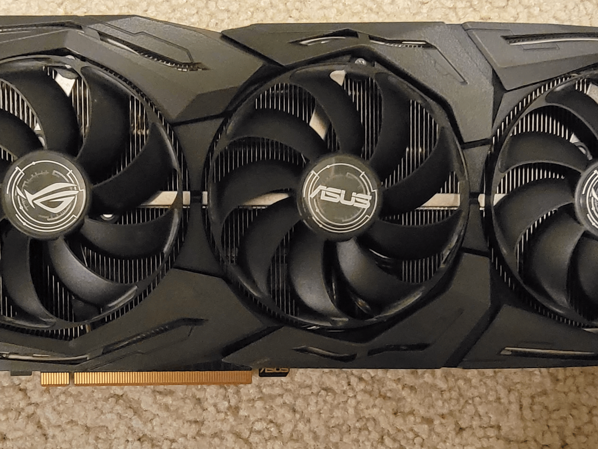 Asus ROG Strix RX 5700 XT OC 8GB GDDR6 Like New With Original Box