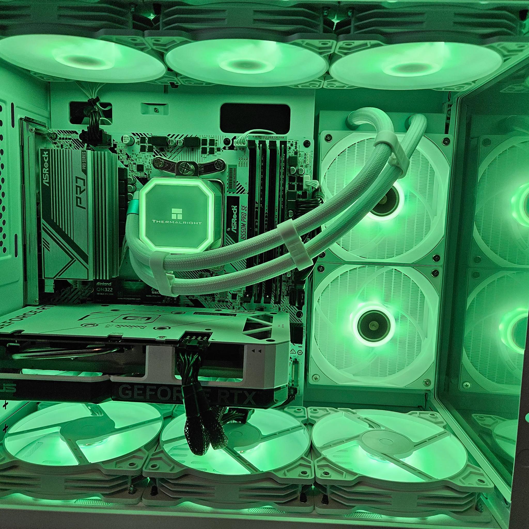 Artic Beast Ryzen 7 5700x / 32GB / 2TB / RTX 4060
