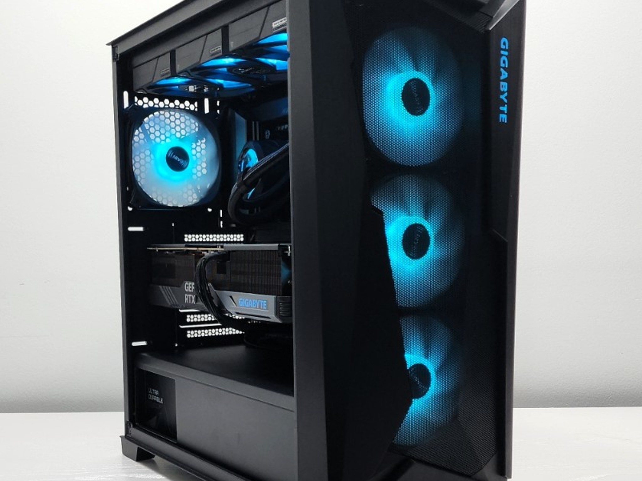 Serious Performance Gaming Beast - ALL NEW - ALL Gigabyte 7800X3D/4090 - READ DESCRIPTION!!!