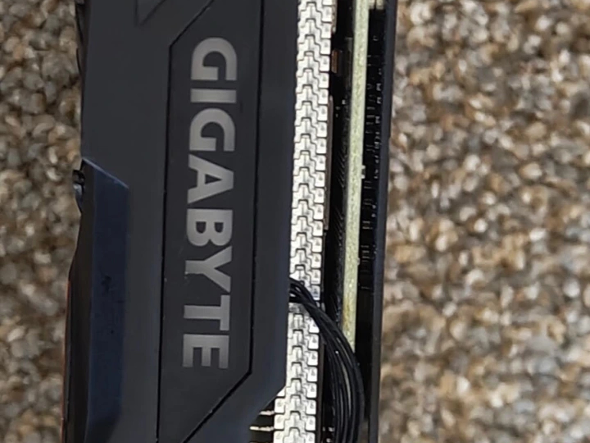 LIKE NEW Gigabyte GTX 1060 6GB