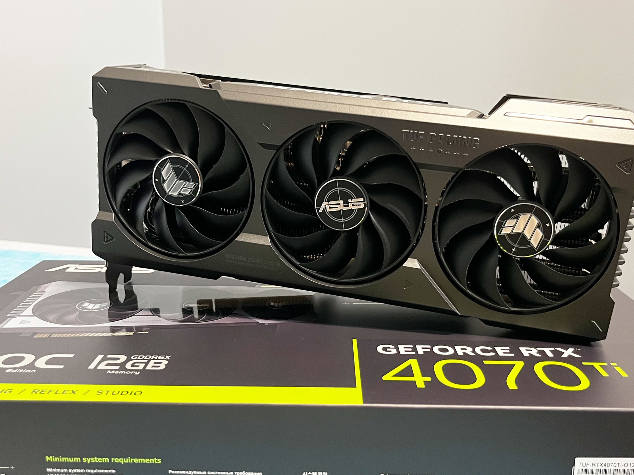ASUS TUF Gaming NVIDIA GeForce RTX 4070 Ti OC Edition