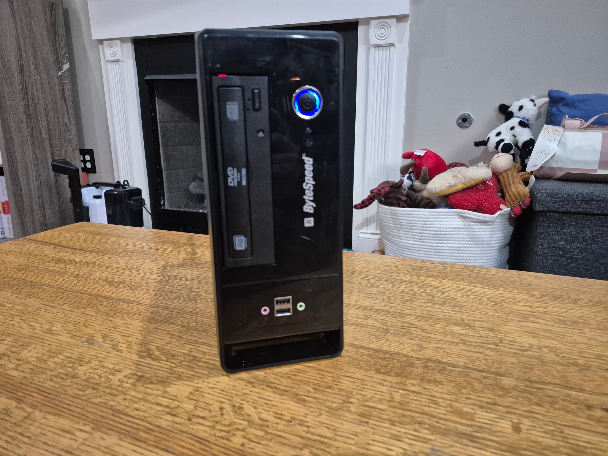 Custom Windows 11 Office PC || i3-6100, AMD R5 240, 128GB SSD, 12GB RAM, Win11, WiFi