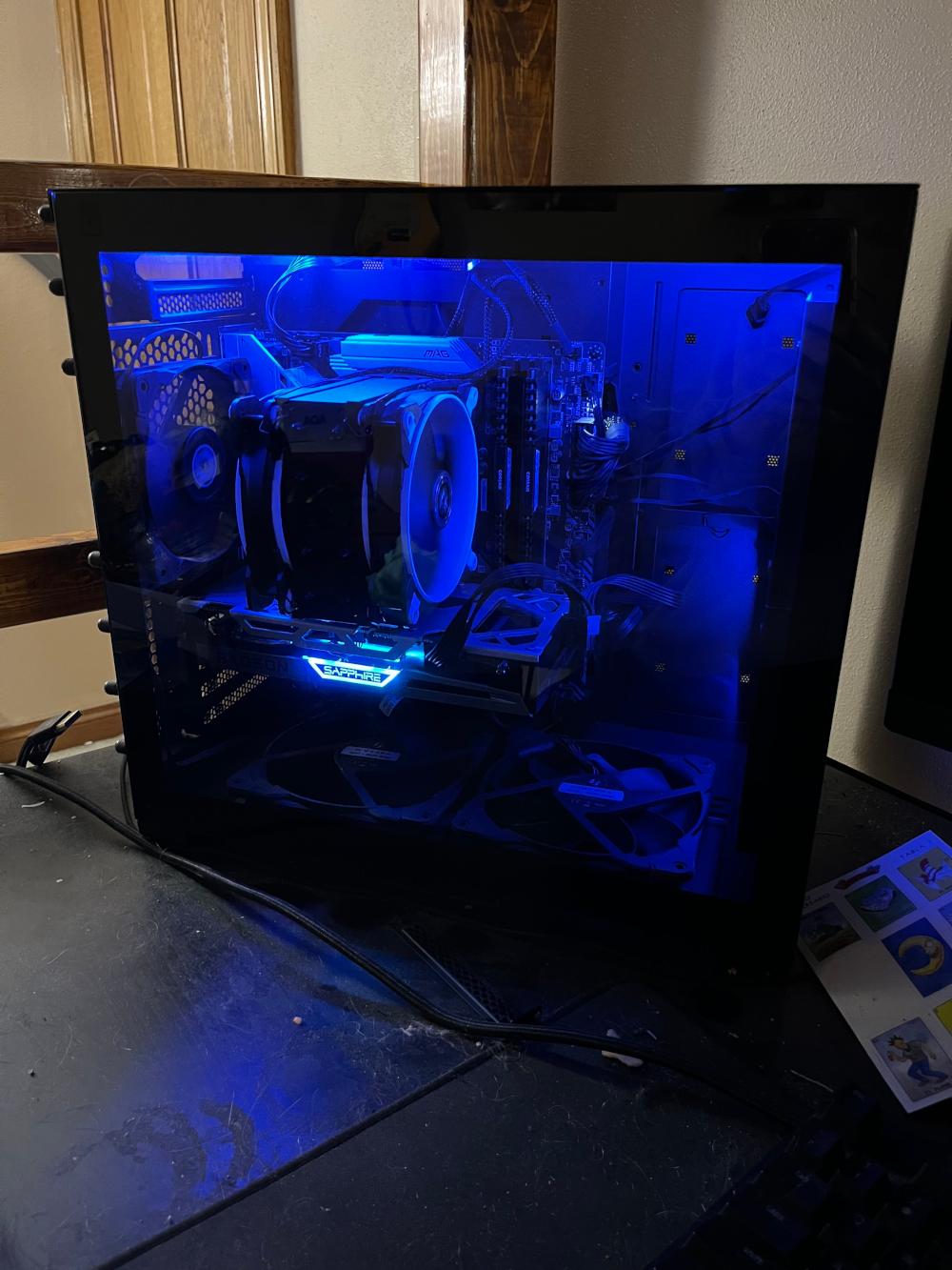 low price! radeon rx6600XT gaming pc