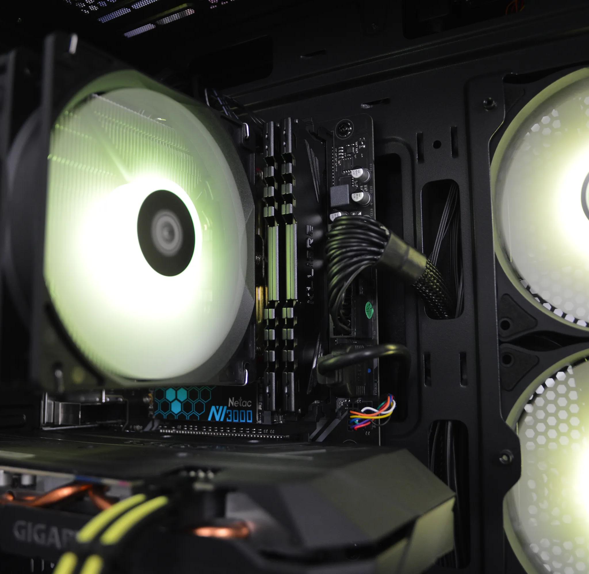 🐝🐝| RTX 2060 6GB | RYZEN 5 2600 | 16GB DDR4 RAM | 1TB NVME SSD | Bee Sting 4.0 |