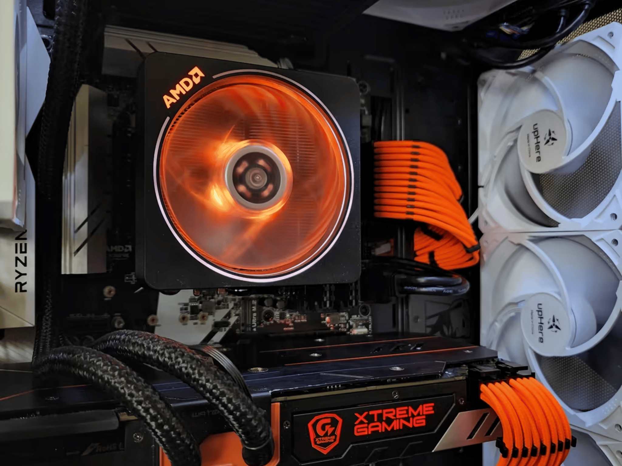 AMD Ryzen 7 1700 // Gigabyte xtreme gaming 1080 // Corsair Vengeance LPX 16GB 3000MHz