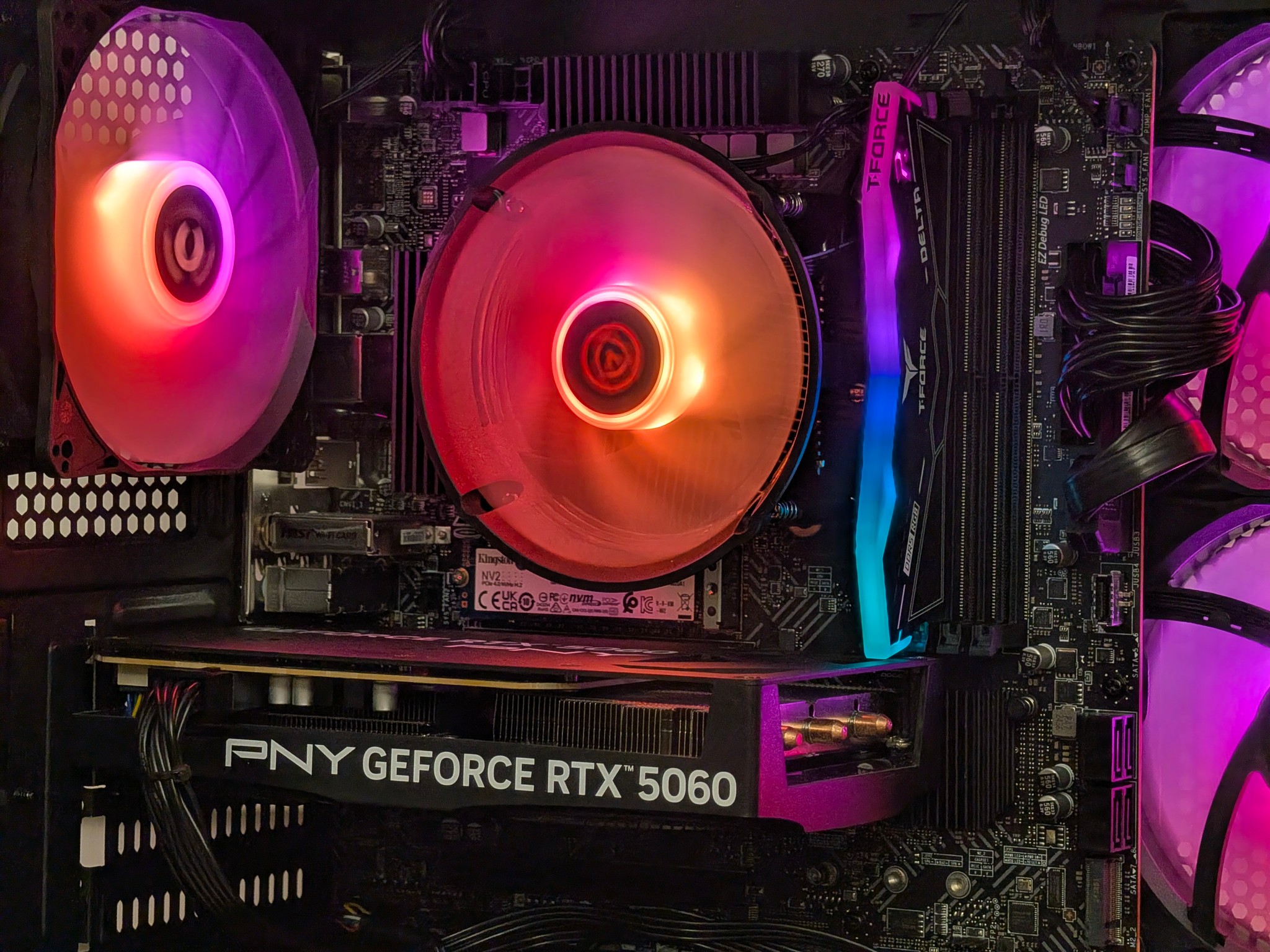 🌈🖤Intel i5-14400F | RTX 5060 | 1TB SSD | Gaming PC🌈💜