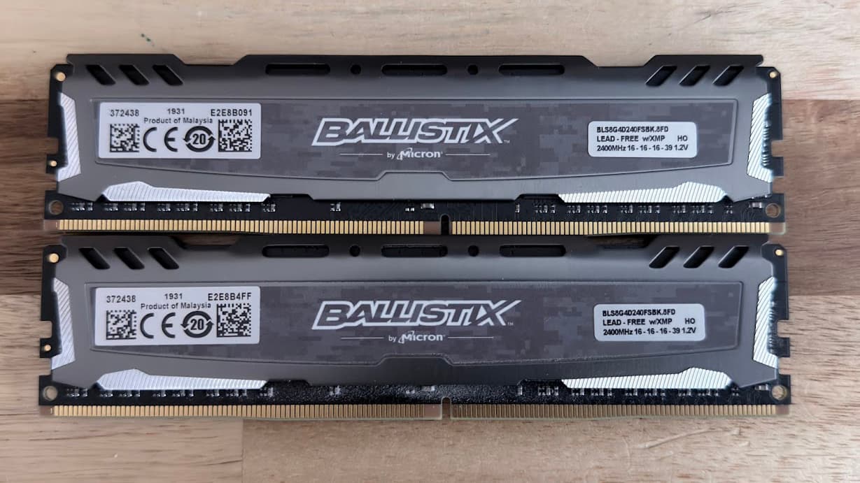 Crucial 16GB DDR4 2400MHz