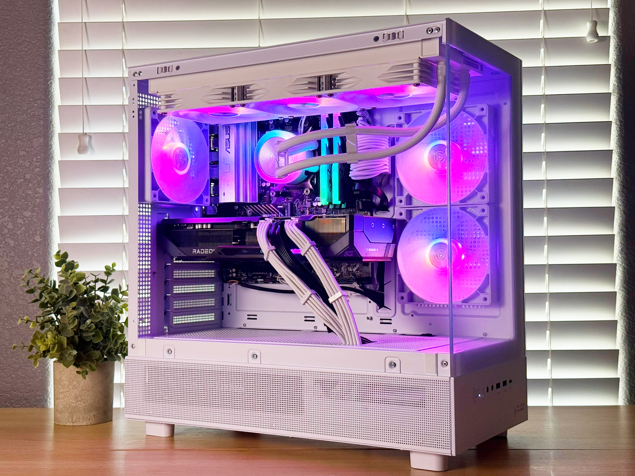 ⚪🟣 NEBULA Gaming PC - RX 9070 XT, Ryzen 7 9800x3D, 32gb, 2tb NVME