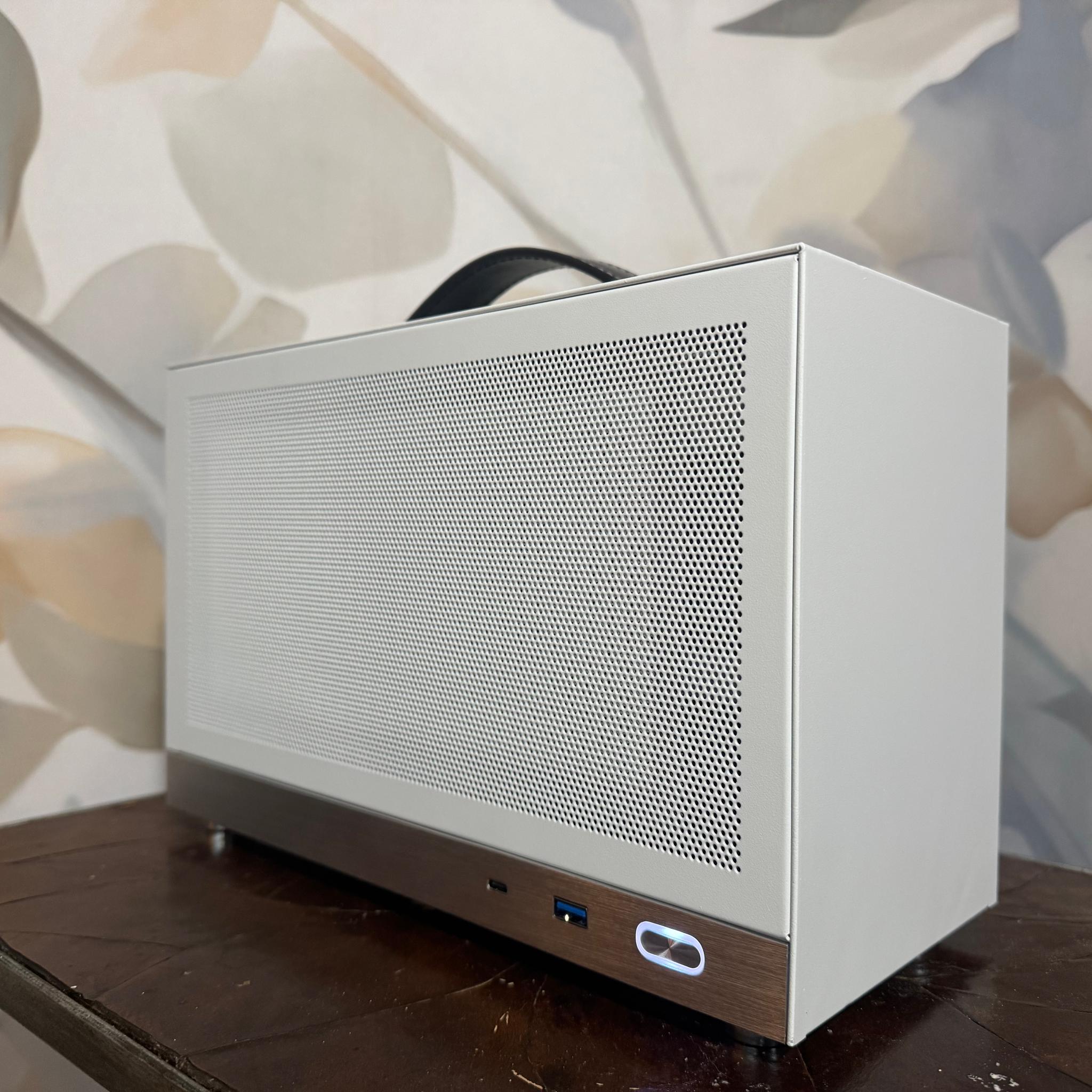 🚀 Console Killer SFF PC! 🕹️ | 2060 Super • Ryzen 7 • 16GB RAM • 1TB SSD