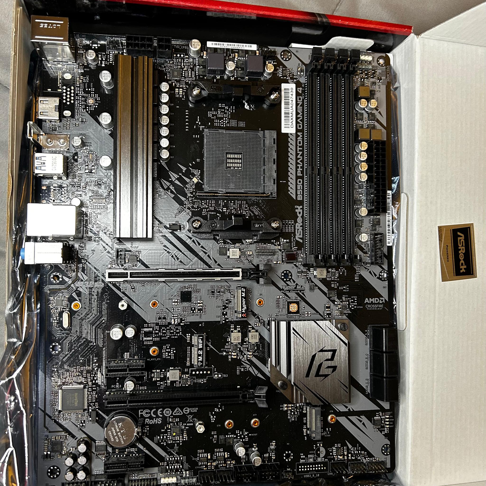 ASRock B550 Phantom Gaming 4 Supports AMD AM4 Socket Ryzen