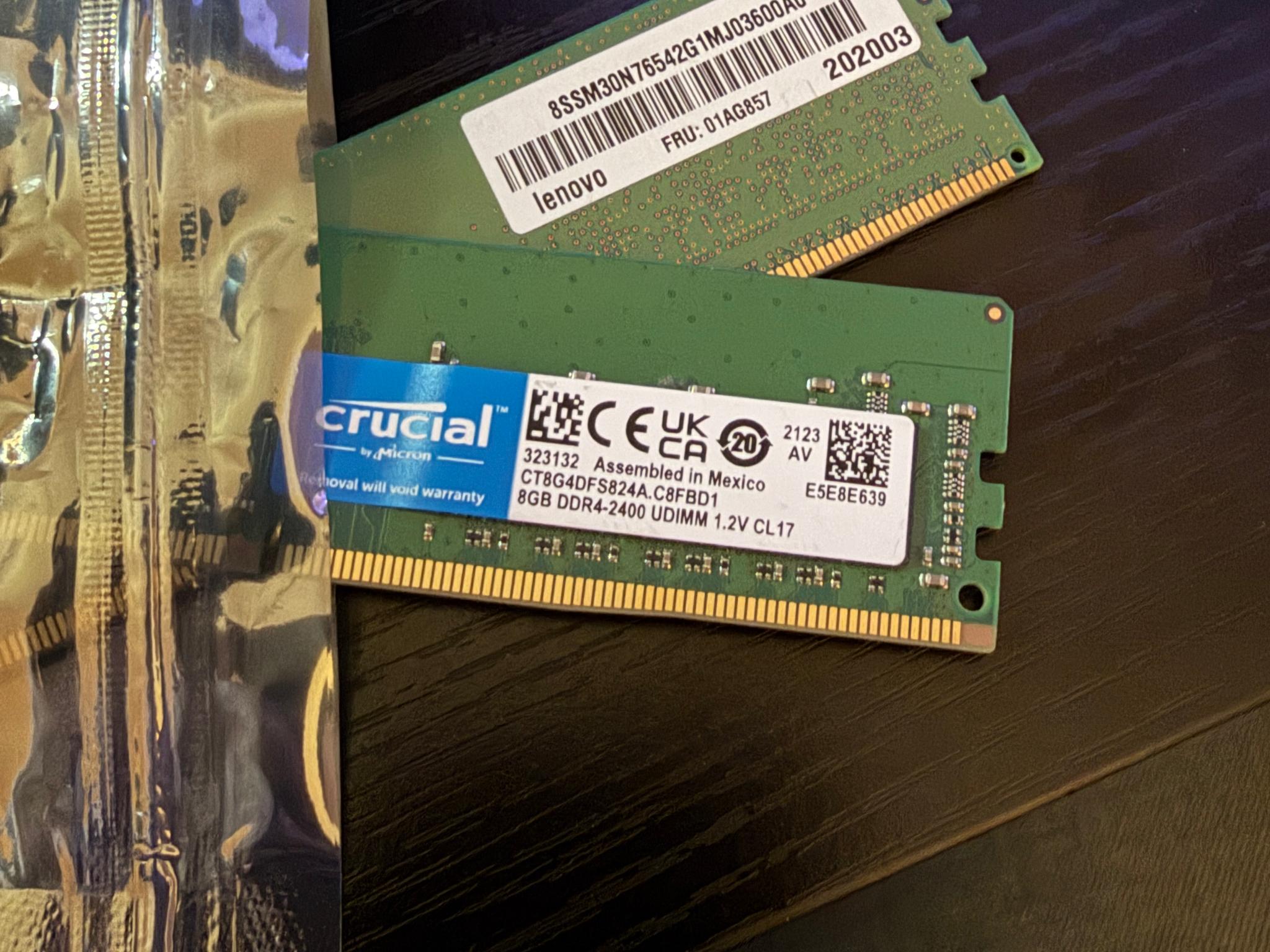 16GB (2x8GB) DDR4 RAM Crucial + Lenovo 2400MHz Desktop Memory