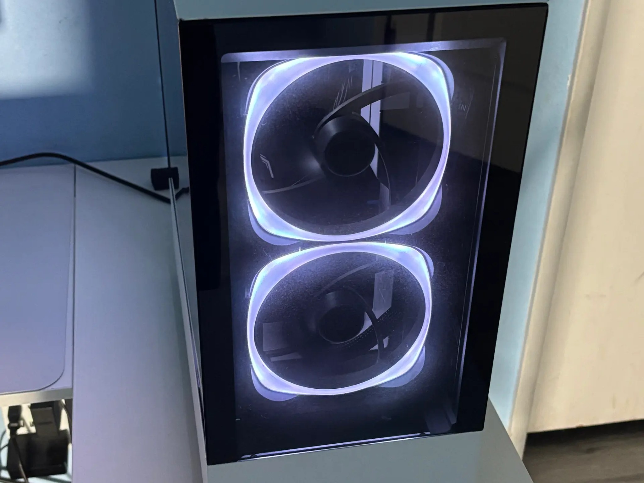 Intermediate gaming computer