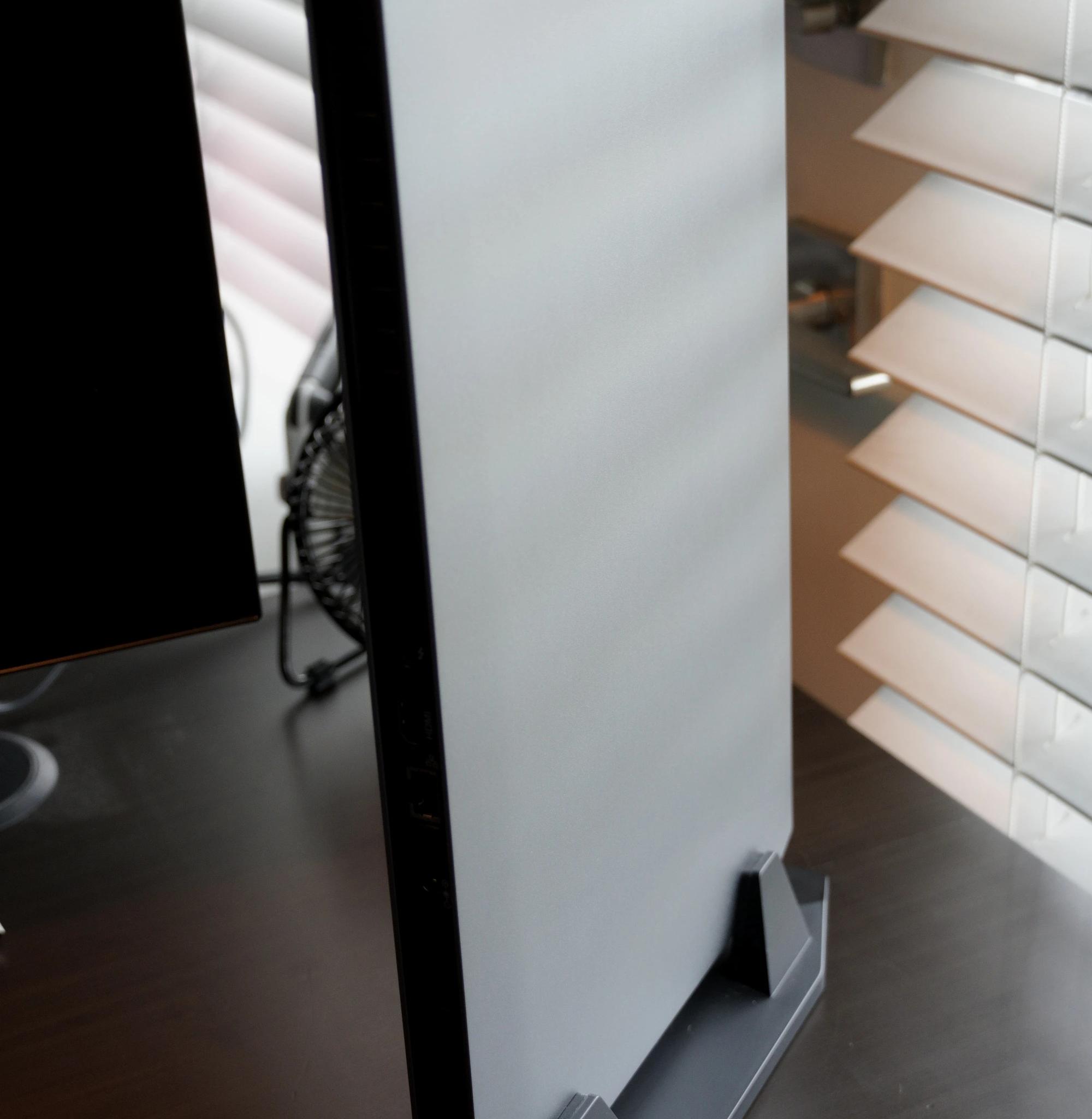 Minisforum NUCXi7 Slim Gaming PC