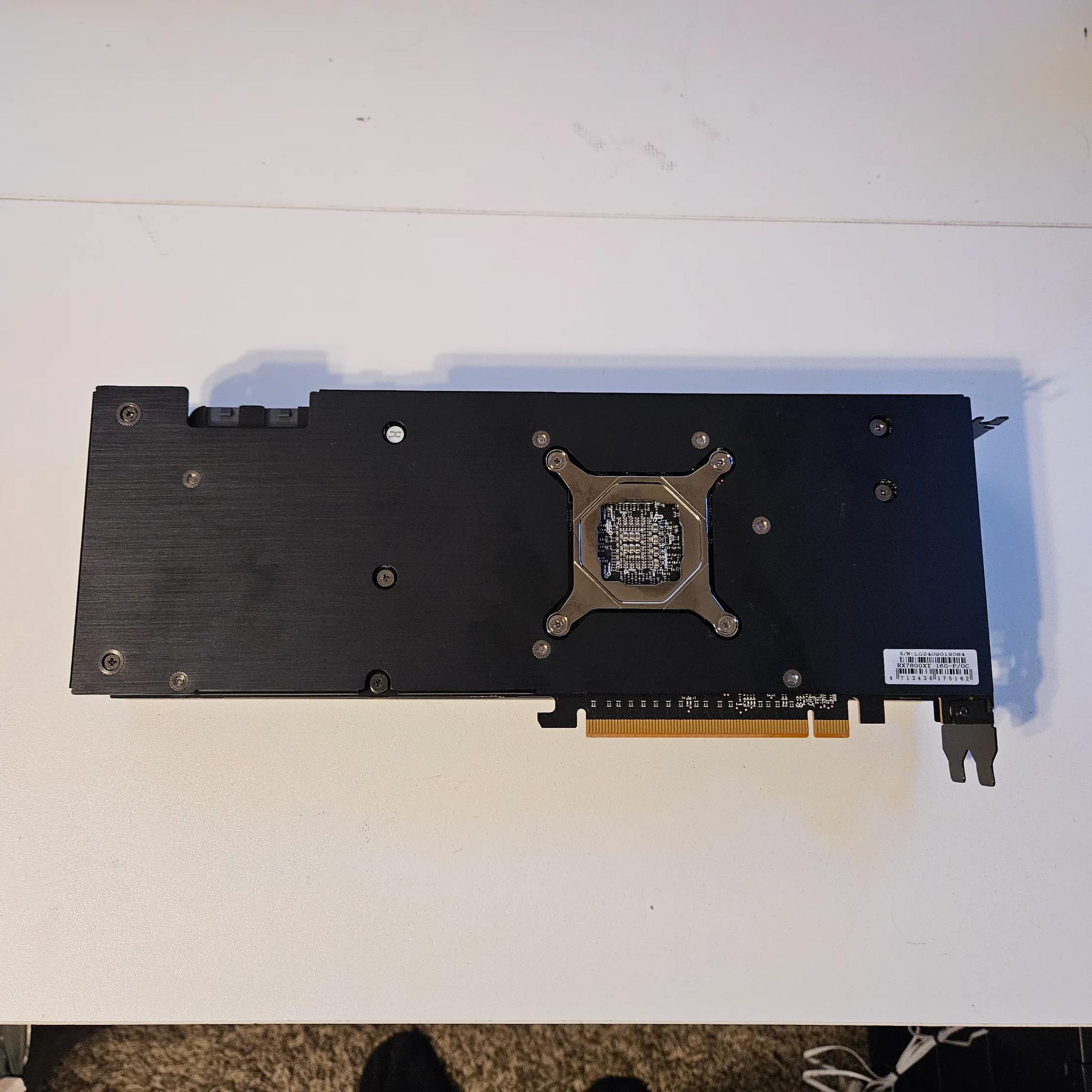 Powercolor fighter Radeon 7800 xt 16G