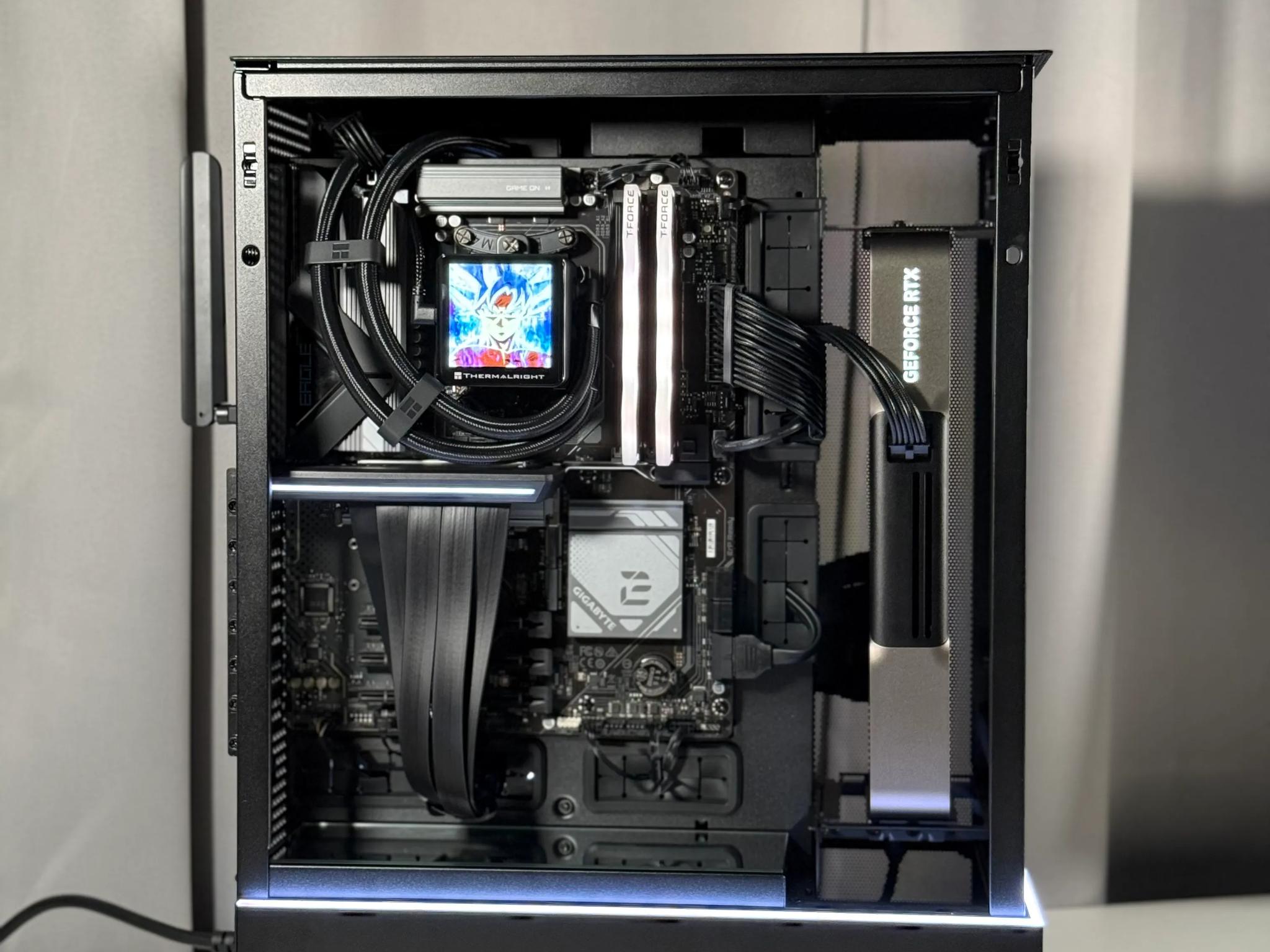 (9800X3D/5080) - Ryzen 7 9800X3D, Nvidia RTX 5080 16GB, 32gb DDR5, 2TB NVME, LCD SCREEN