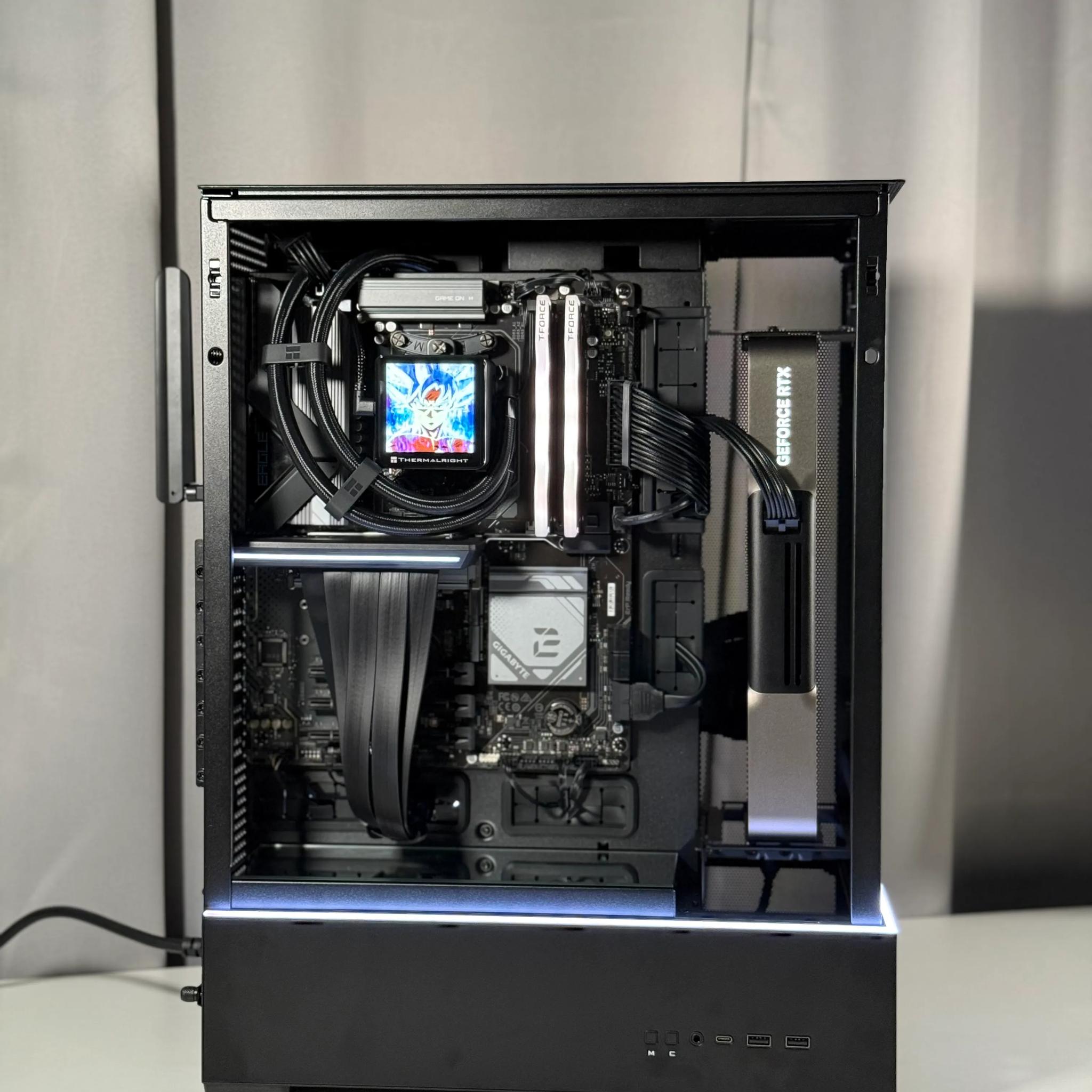 (9800X3D/5080) - Ryzen 7 9800X3D, Nvidia RTX 5080 16GB, 32gb DDR5, 2TB NVME, LCD SCREEN