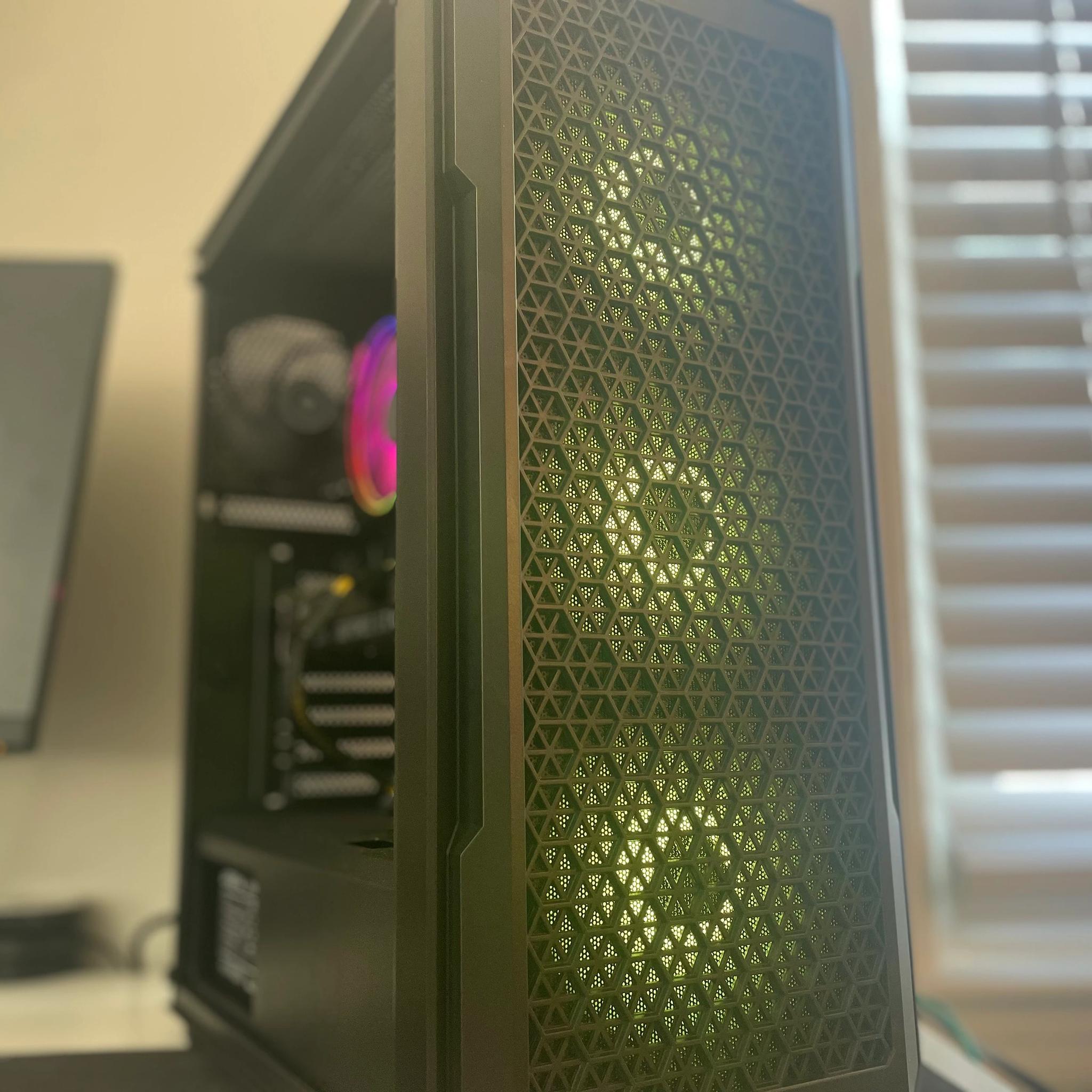 LIME - Mid-Range Gaming PC - Ryzen 5 3600x & 1660ti