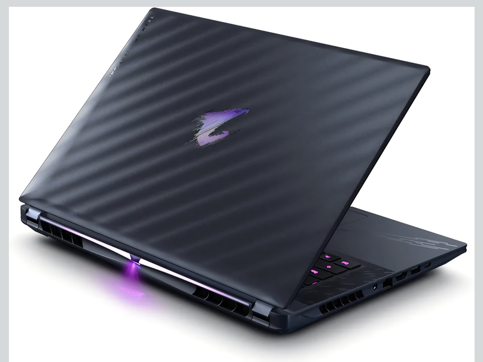 Gigabyte Auros Master Gaming Laptop RTX 5070Ti l Intel I9 275HX l 32GB DDR5 l 1600p 240Hz OLED