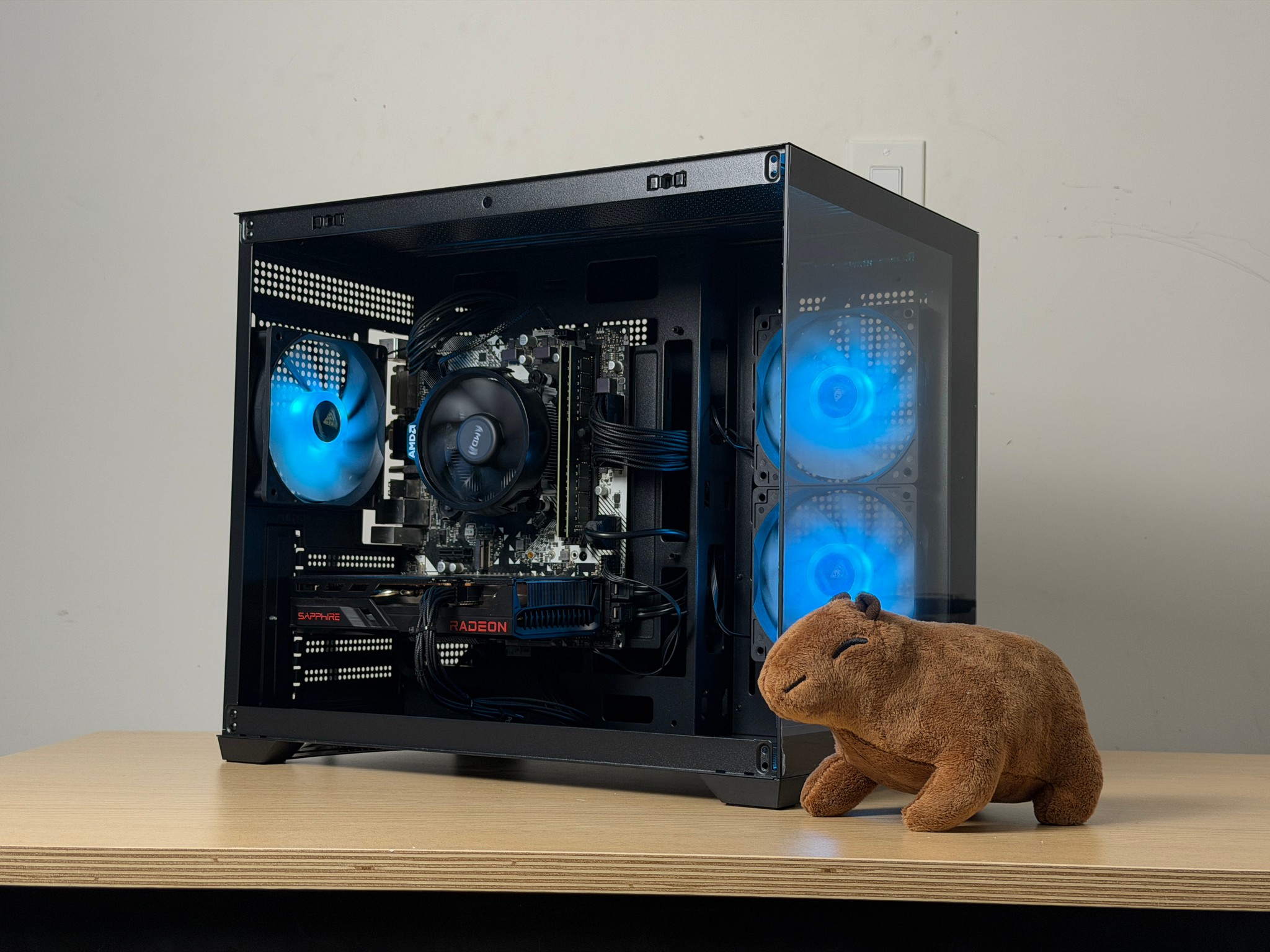 ♠️🎮Budget Gaming PC♠️🎮 – RX 6500XT, Ryzen 3 3100, 16GB Ram, 1.240TB Storage - WiFi + BlueTooth