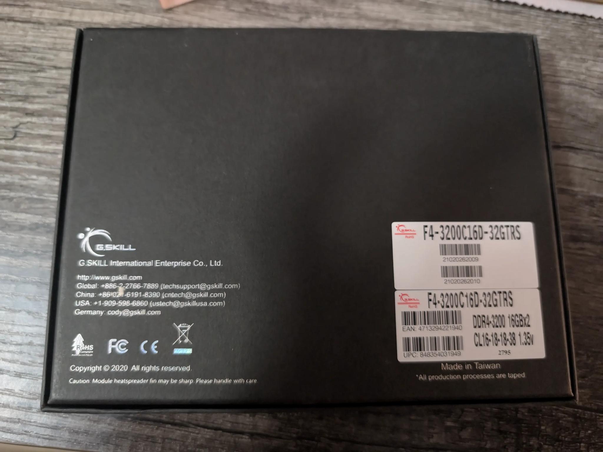 G. Skill Trident Z Royal DDR4 3200Mhz CL16 RAM (Silver)