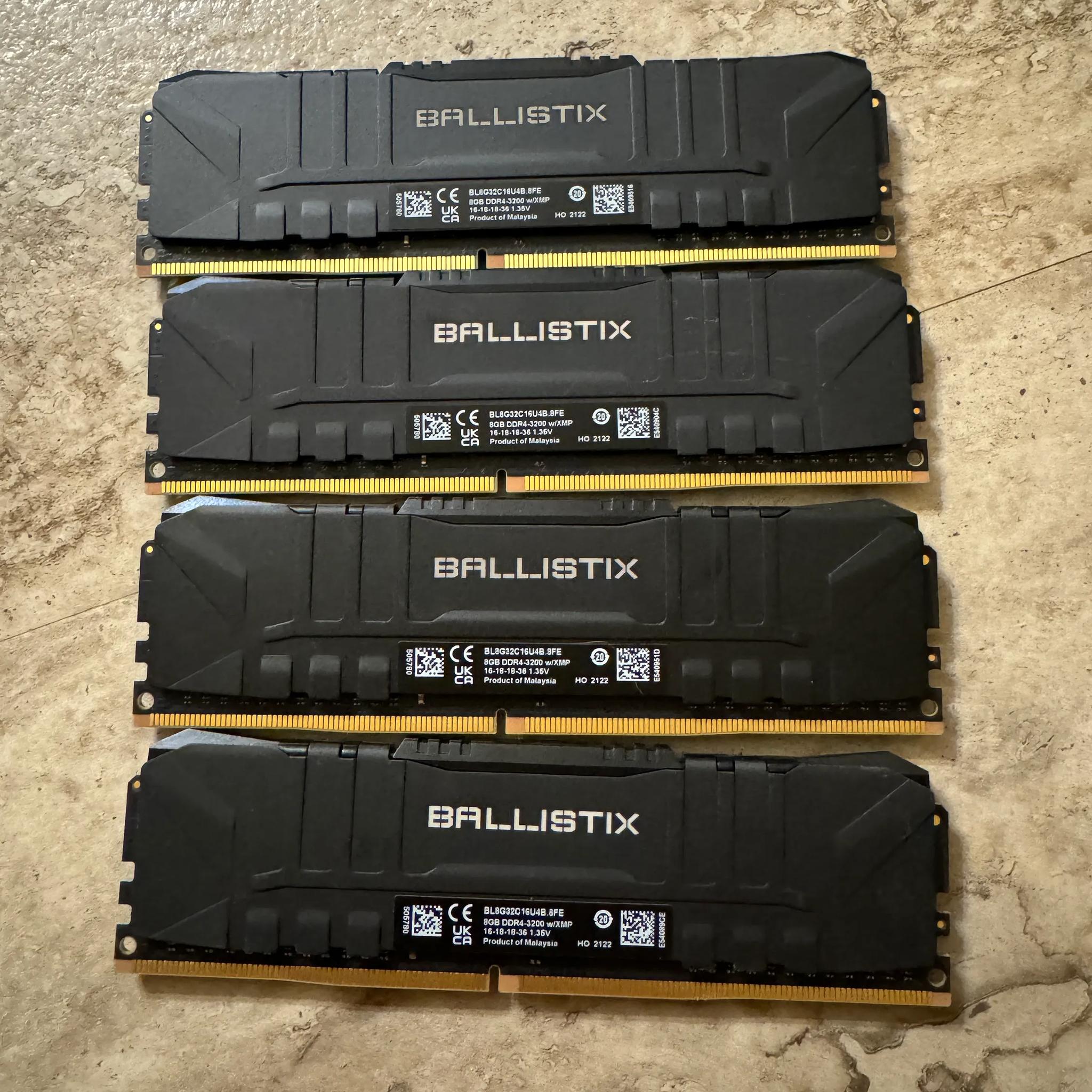 Ballistix RAM 8GB 3200Mhz x4 (32GB)